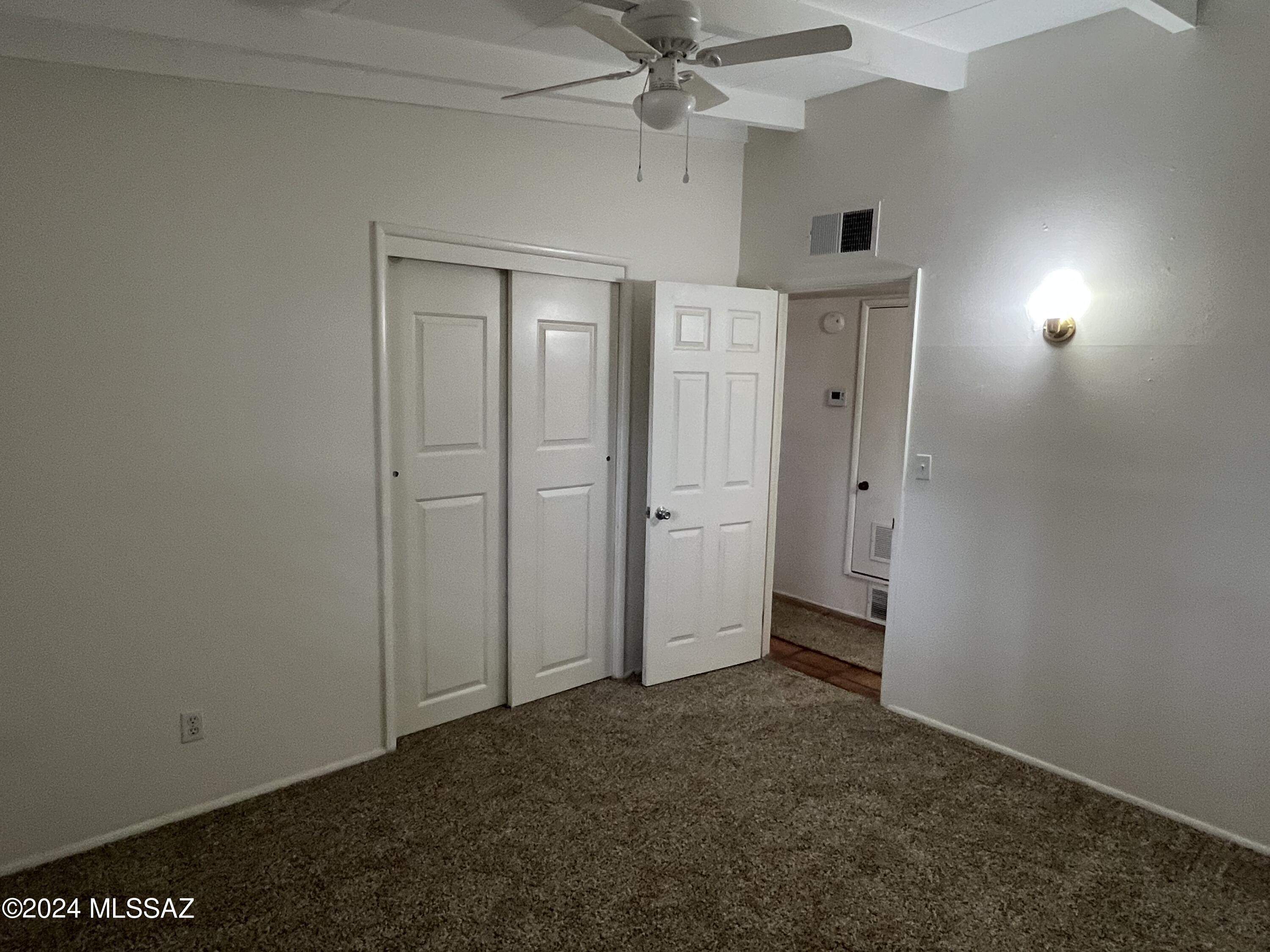 5532 E Spring Street