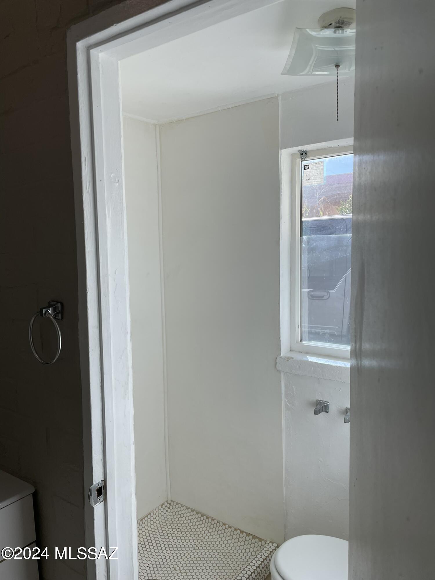 2638 N Columbus Boulevard Unit: 2