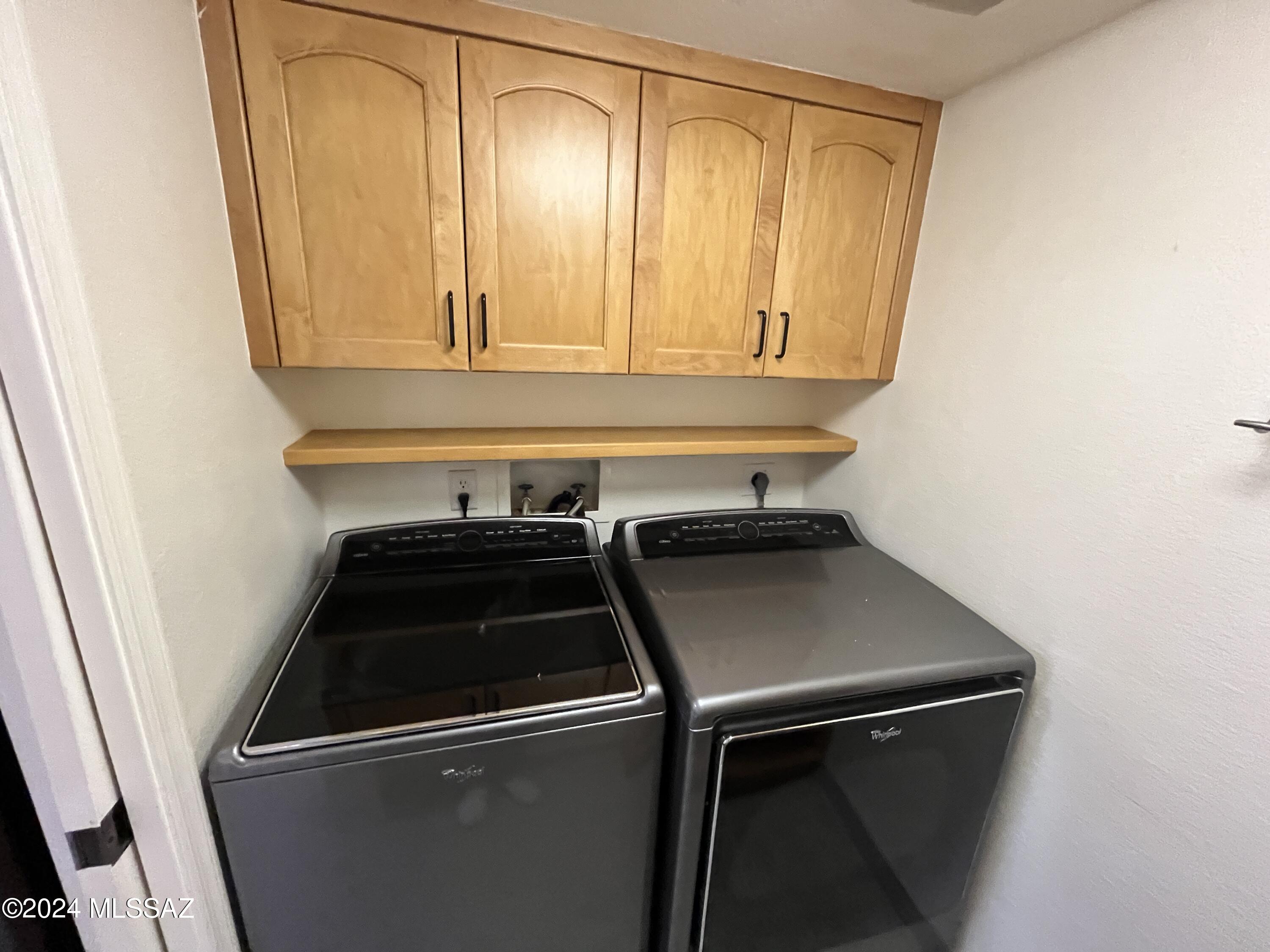 5751 N Kolb Road Unit: 2102