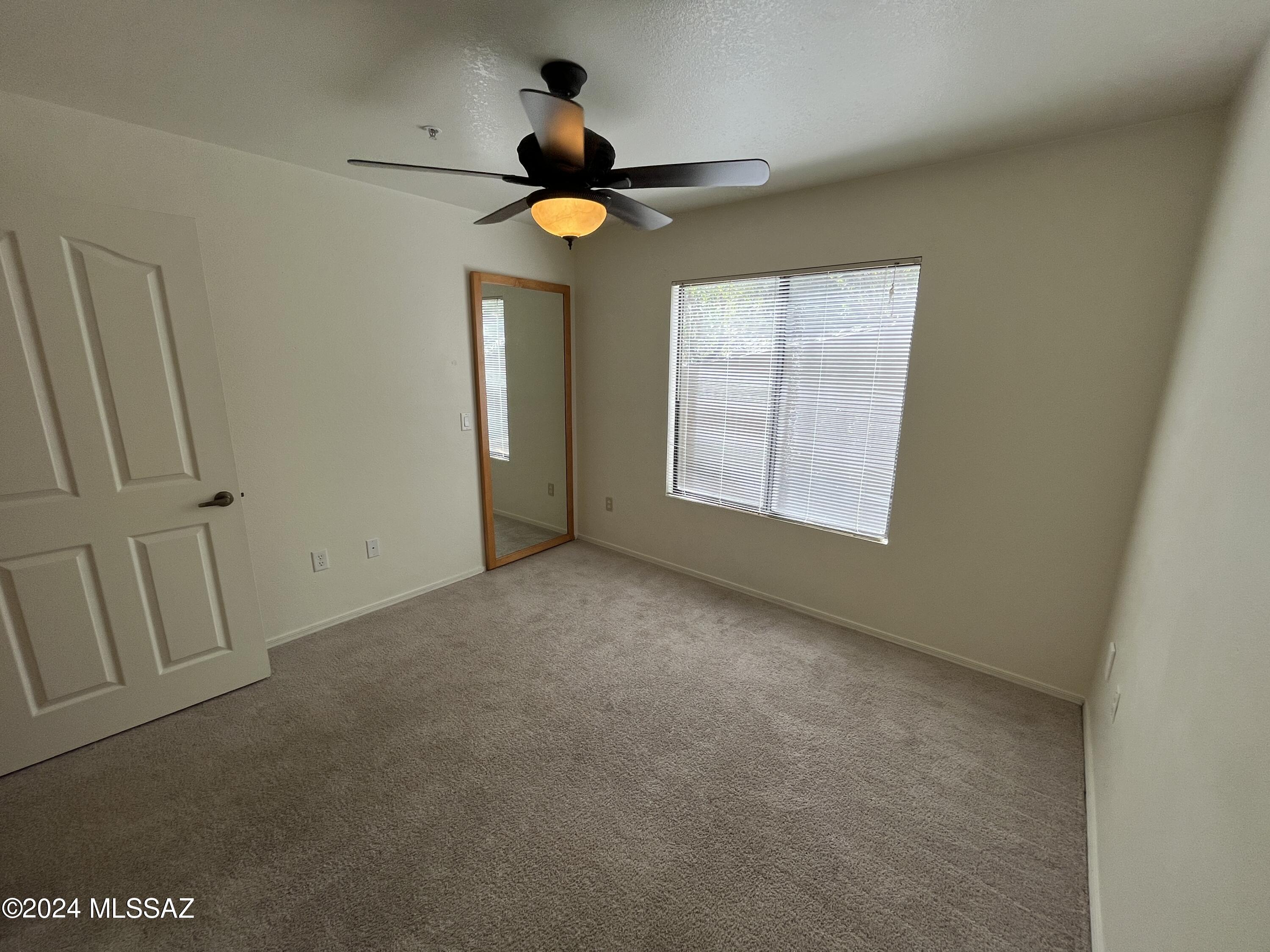 5751 N Kolb Road Unit: 2102