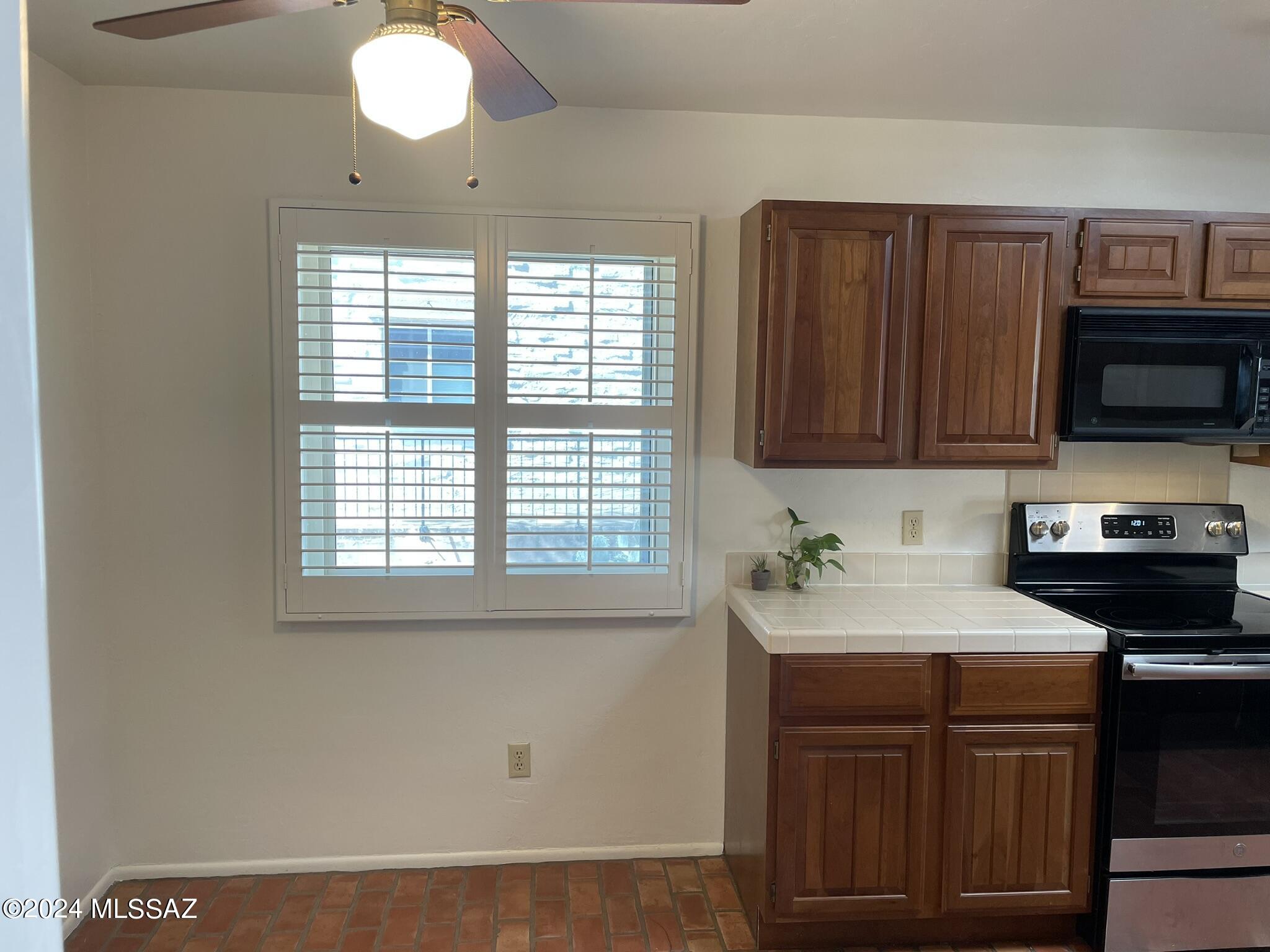 7453 E Serenity Lane