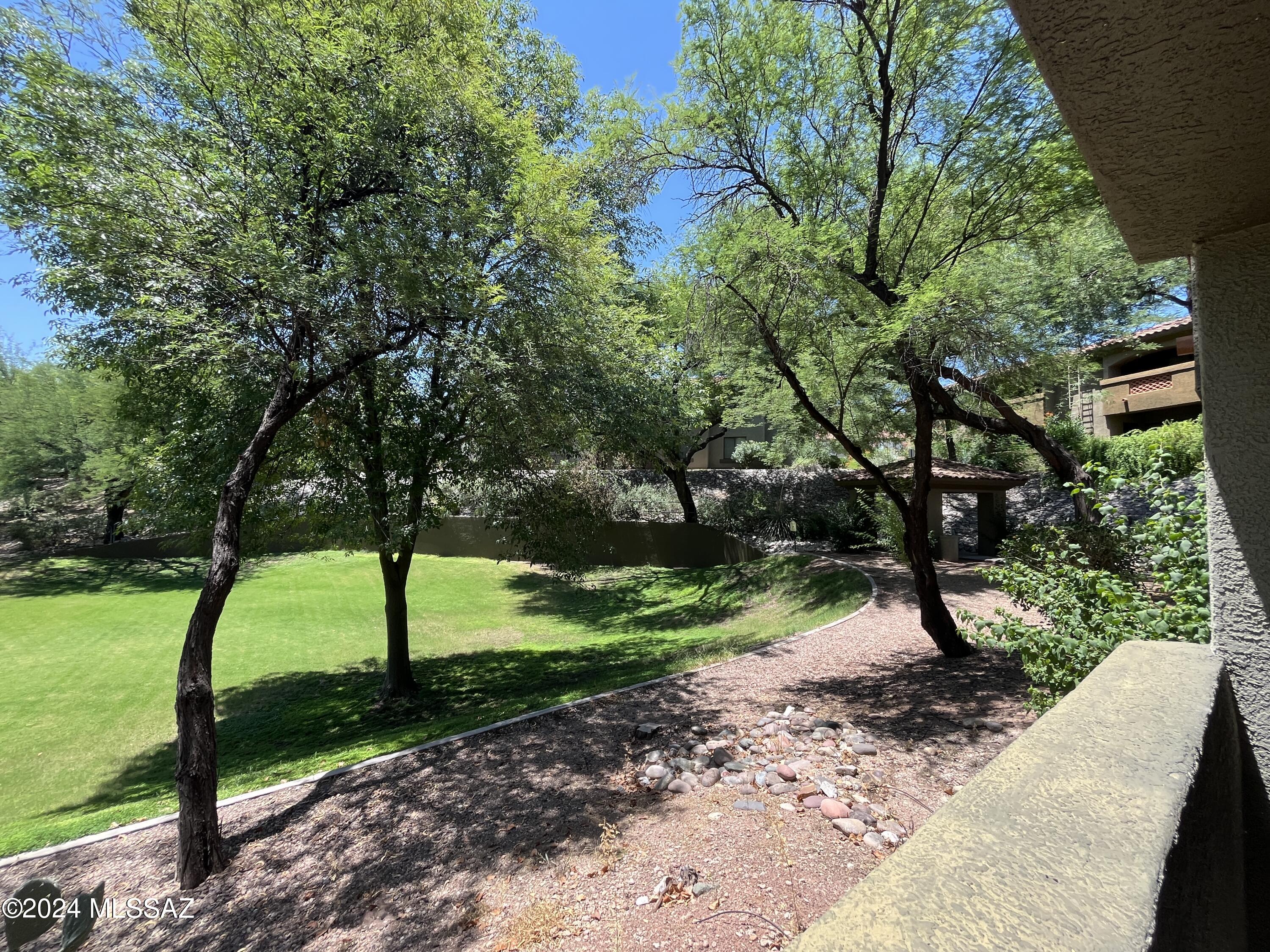 5751 N Kolb Road Unit: 2103