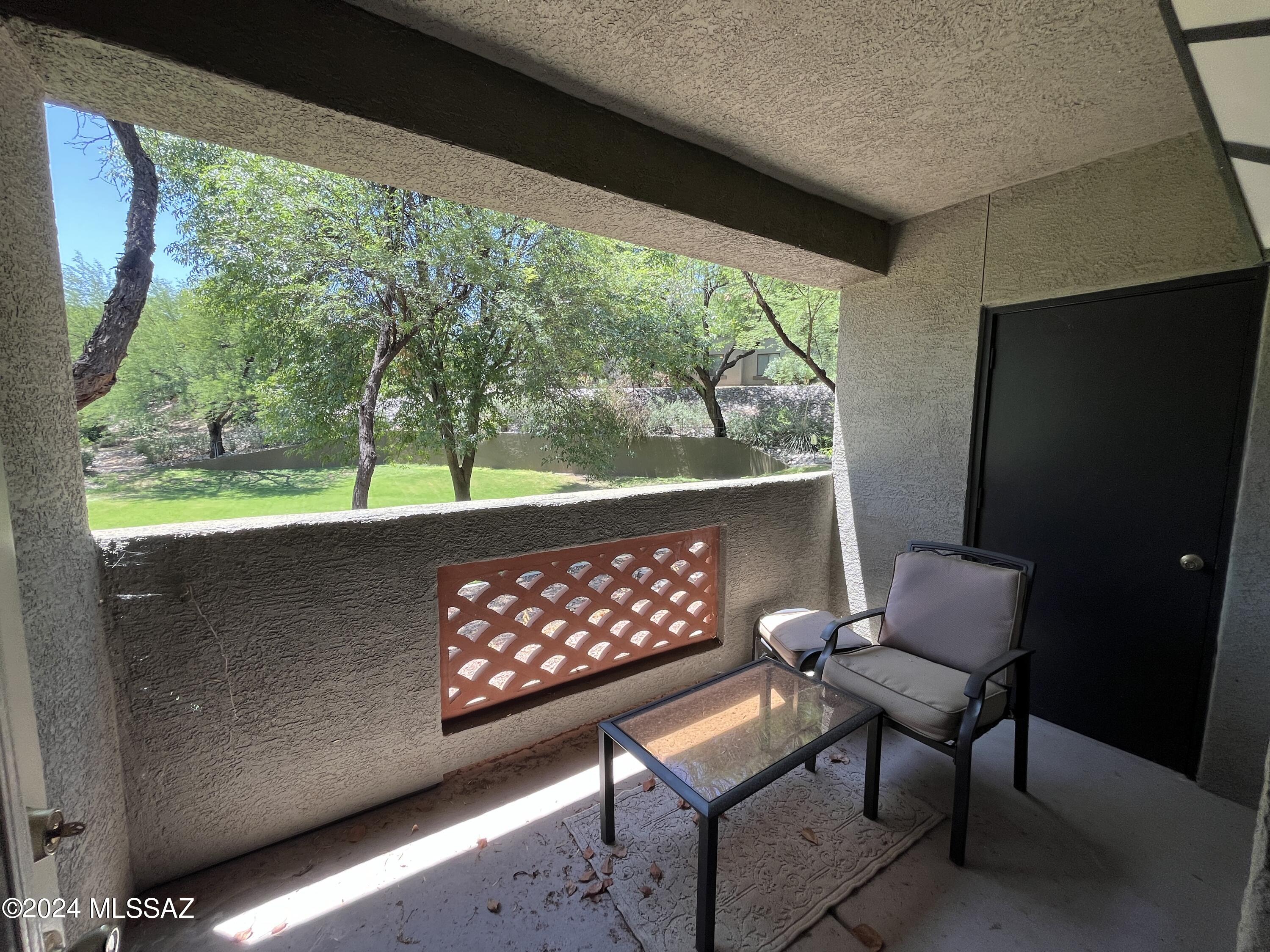 5751 N Kolb Road Unit: 2103