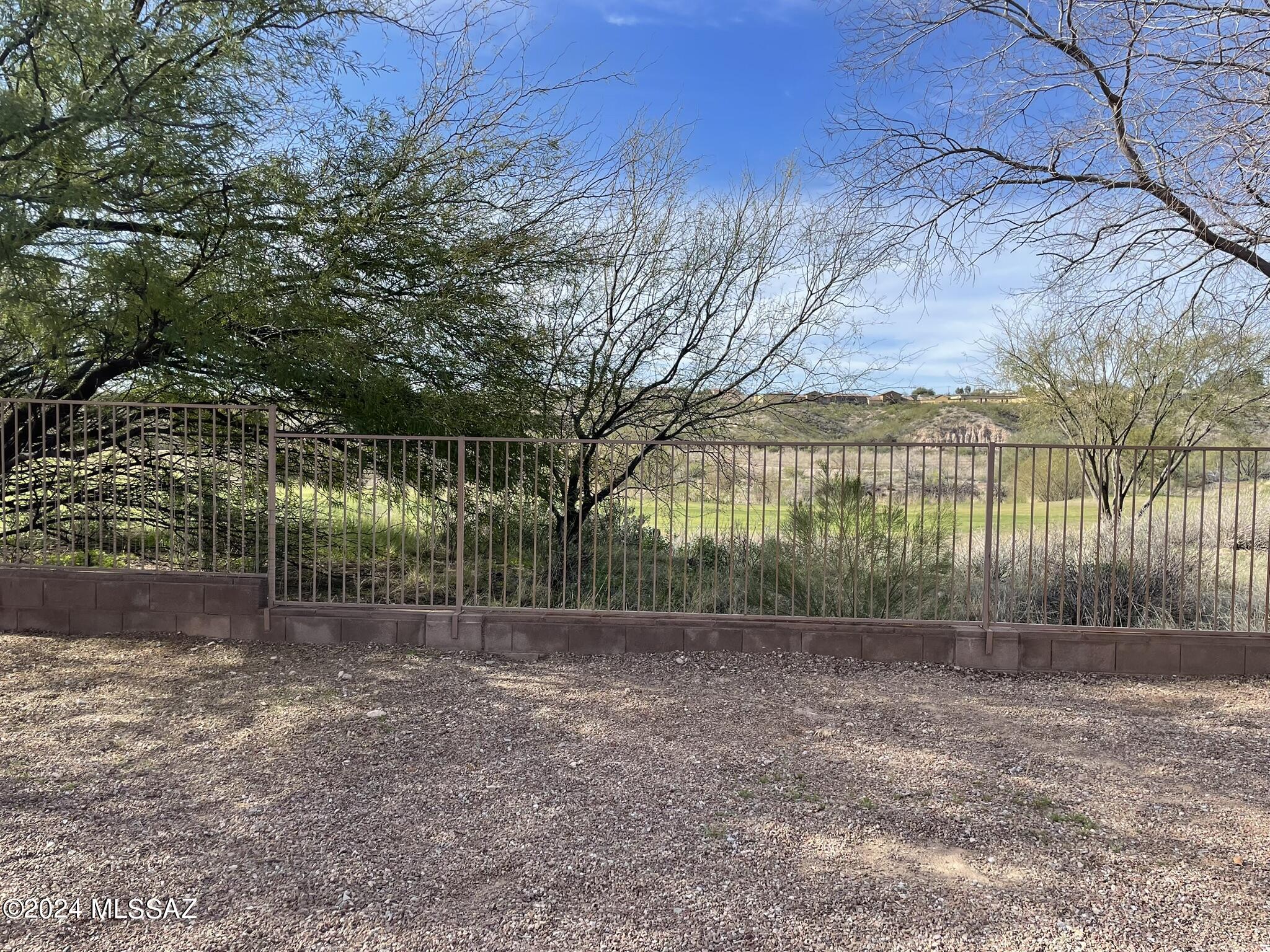 10930 S Camino San Clemente