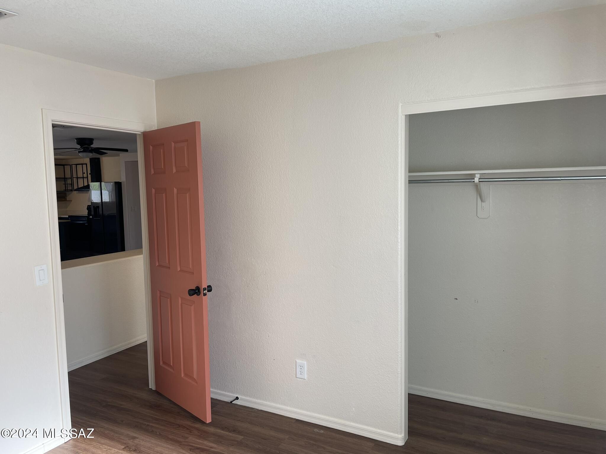 10930 S Camino San Clemente