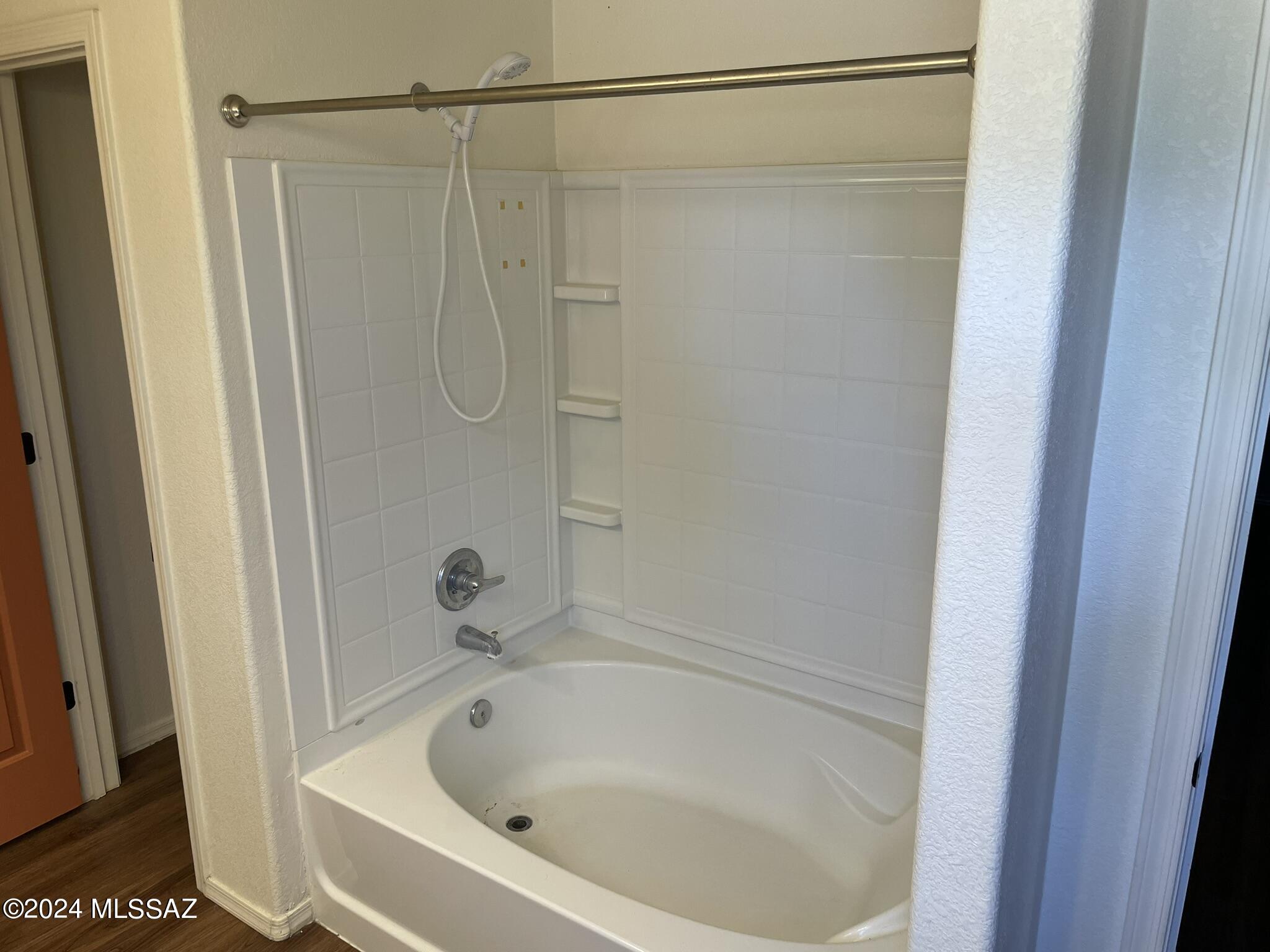 10930 S Camino San Clemente