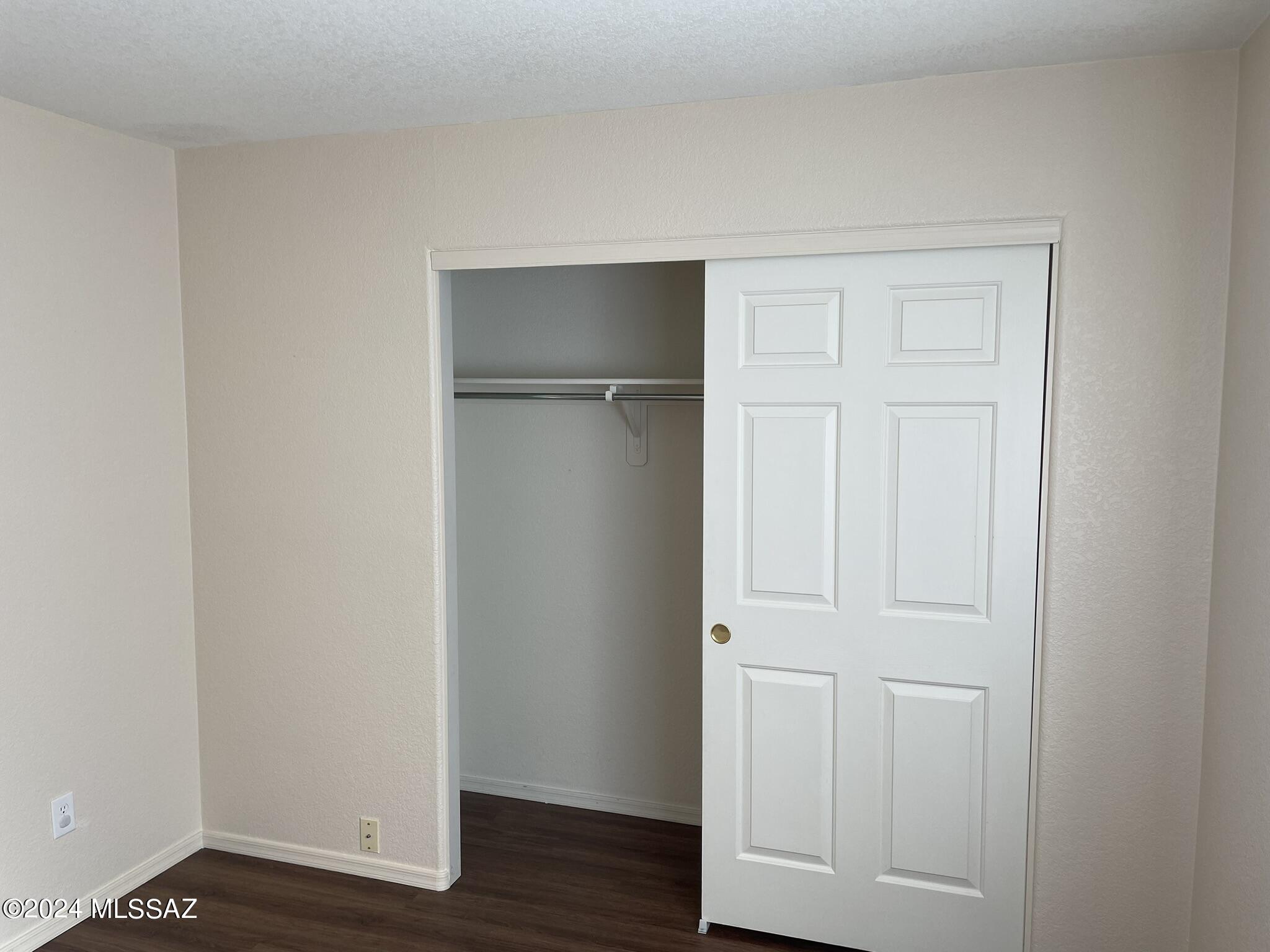 10930 S Camino San Clemente