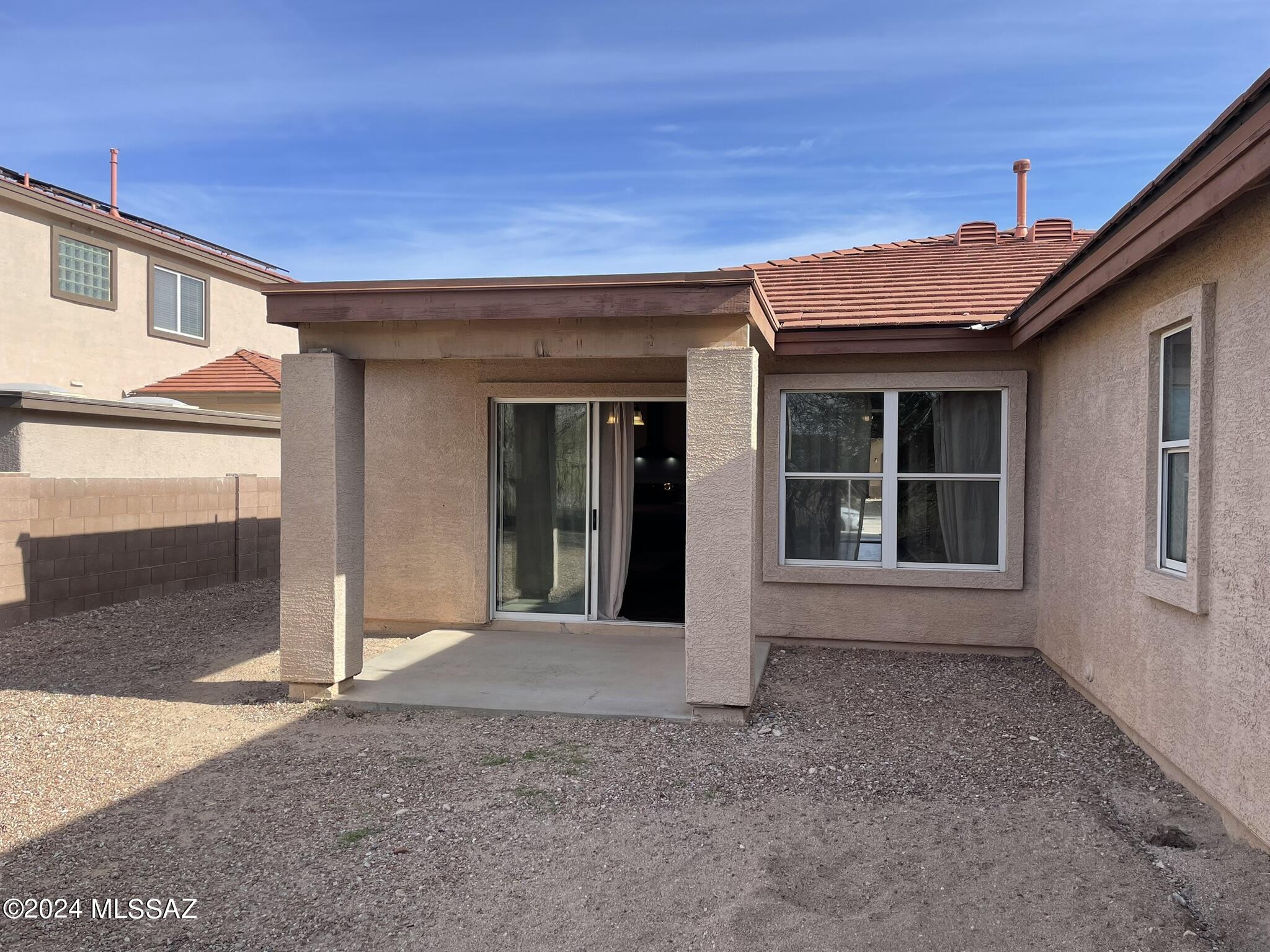 10930 S Camino San Clemente