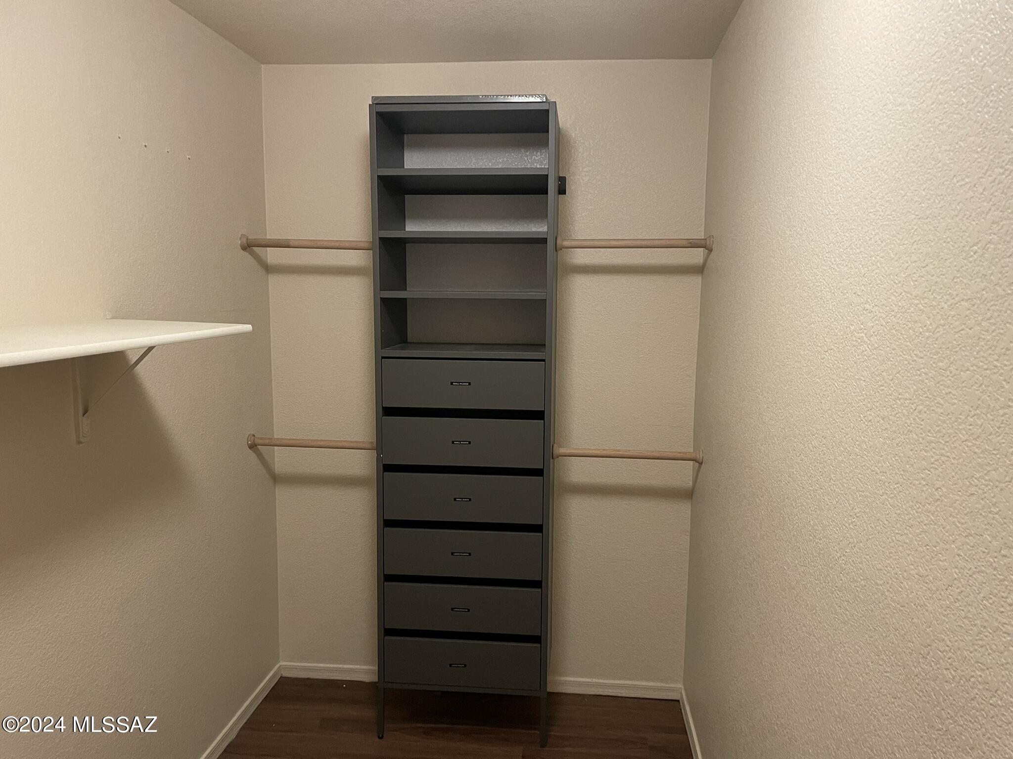 10930 S Camino San Clemente