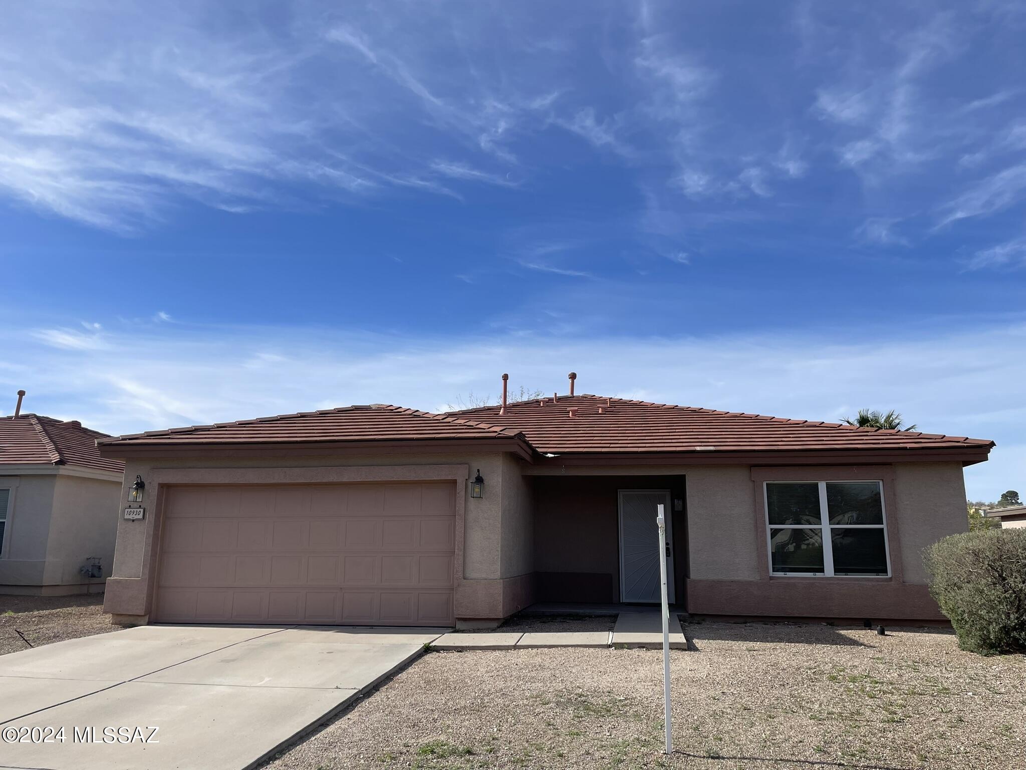 10930 S Camino San Clemente