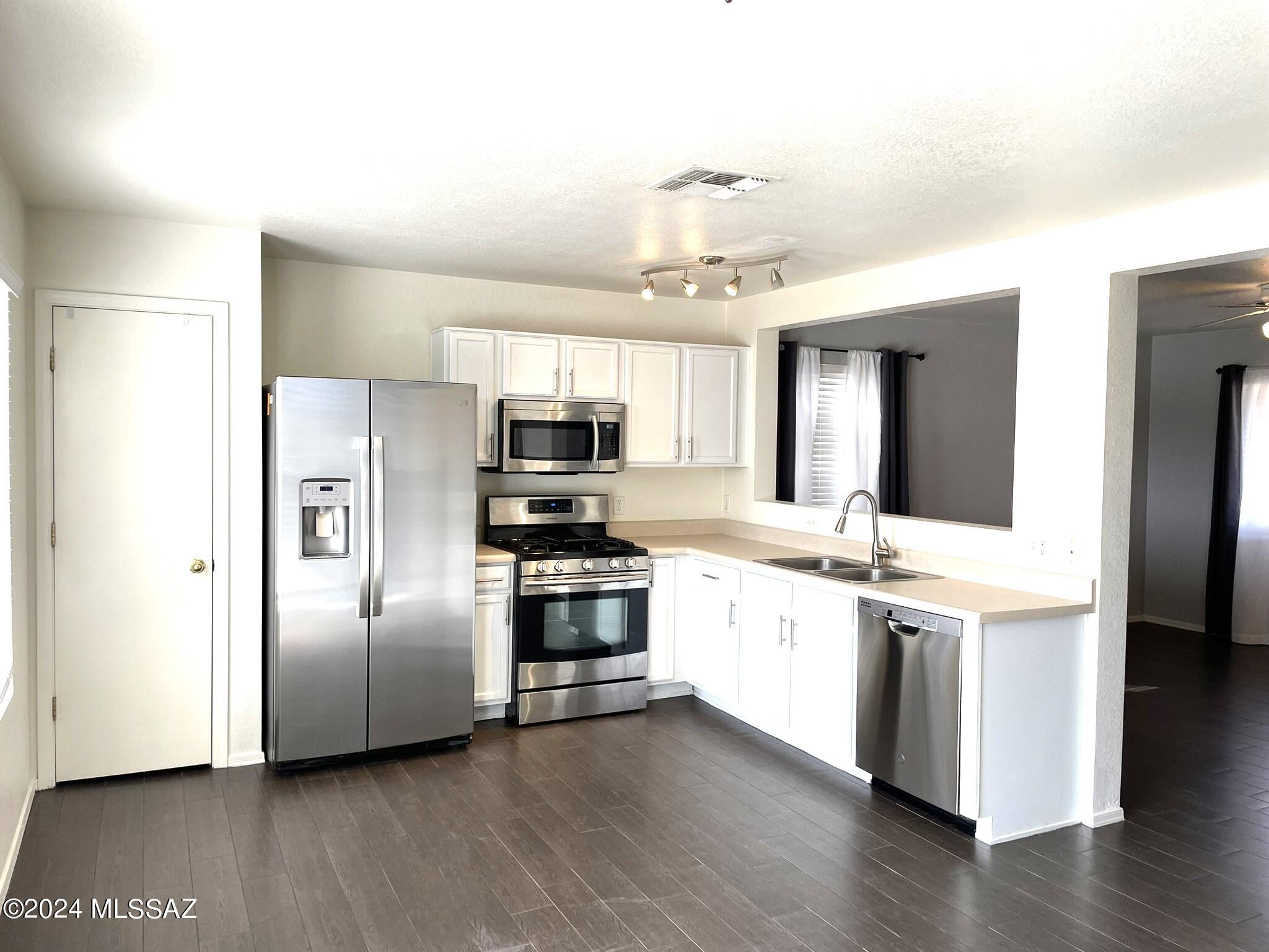 2183 S Mcconnell Drive