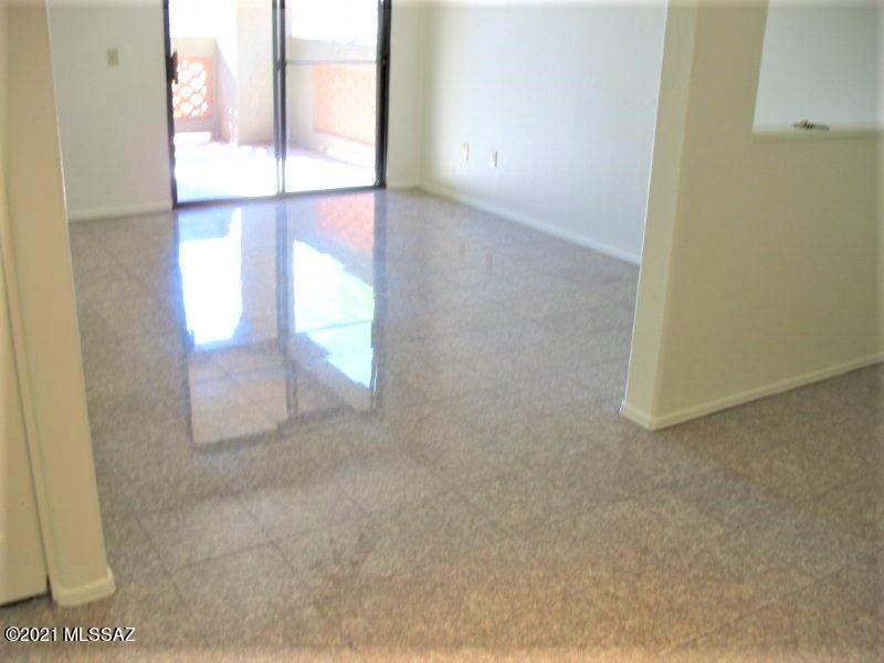 5751 N Kolb Road Unit: 23107