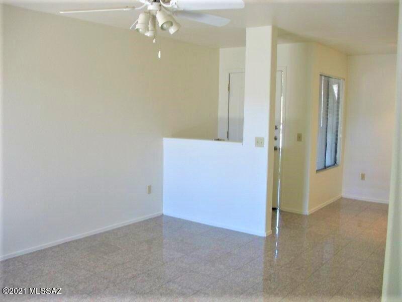 5751 N Kolb Road Unit: 23107