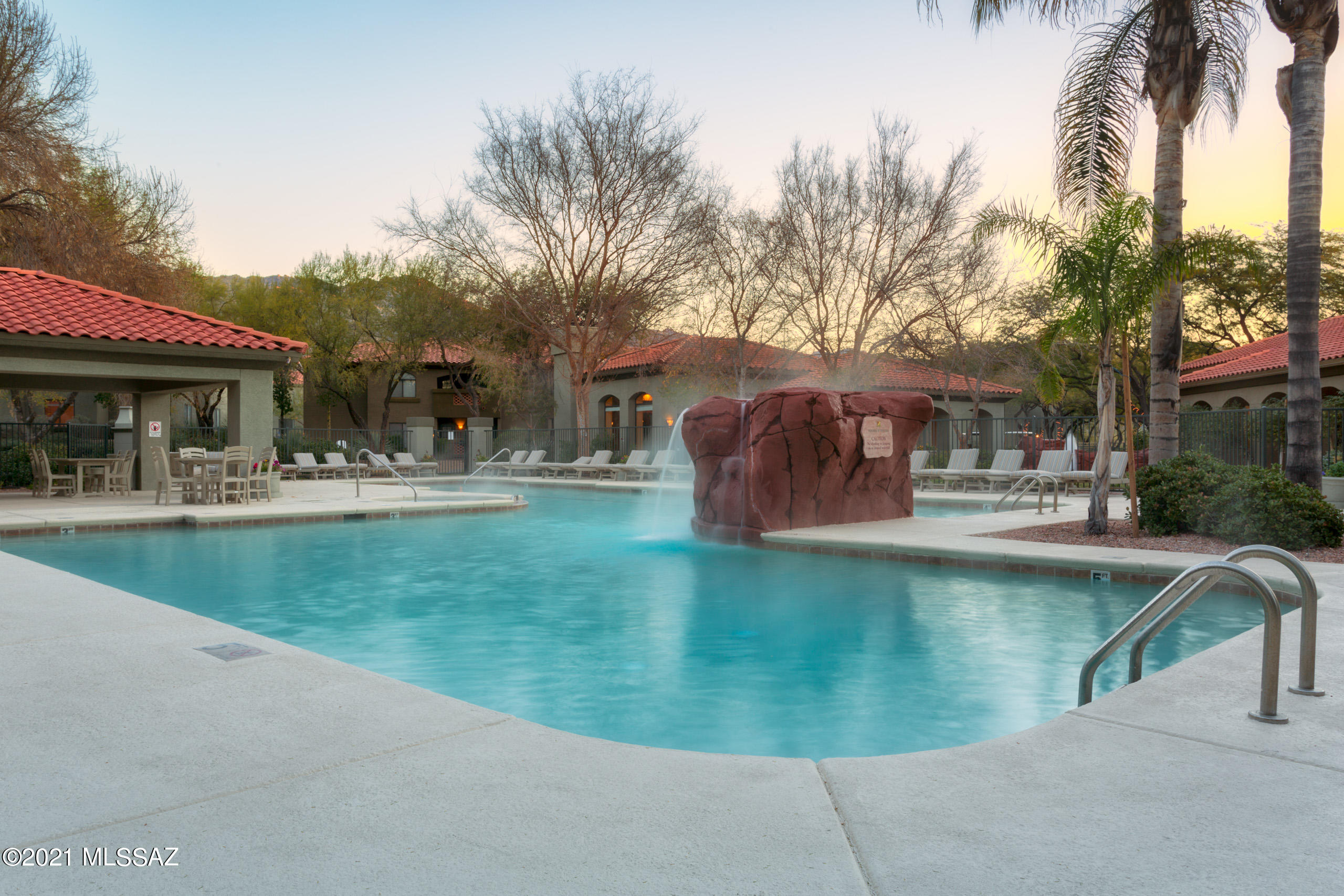 5751 N Kolb Road Unit: 23107