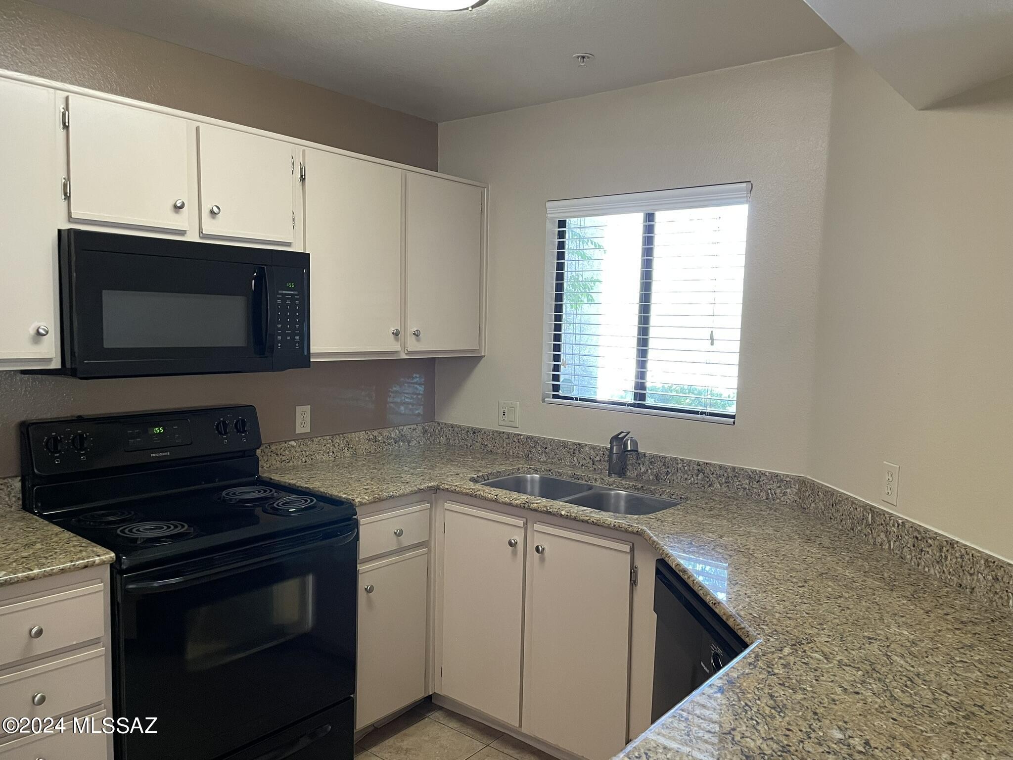 5751 N Kolb Road N Unit: 14101