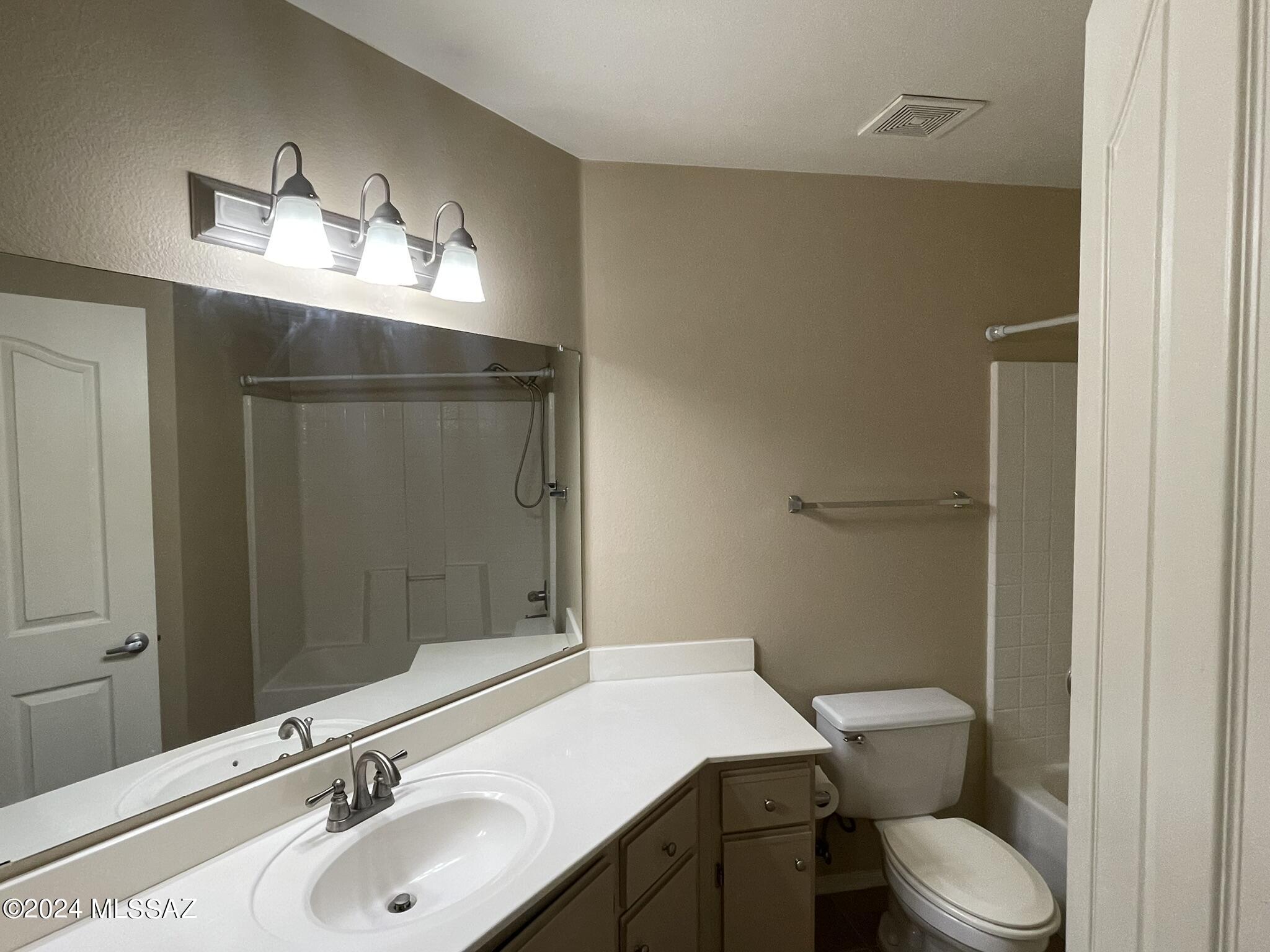 5751 N Kolb Road N Unit: 14101