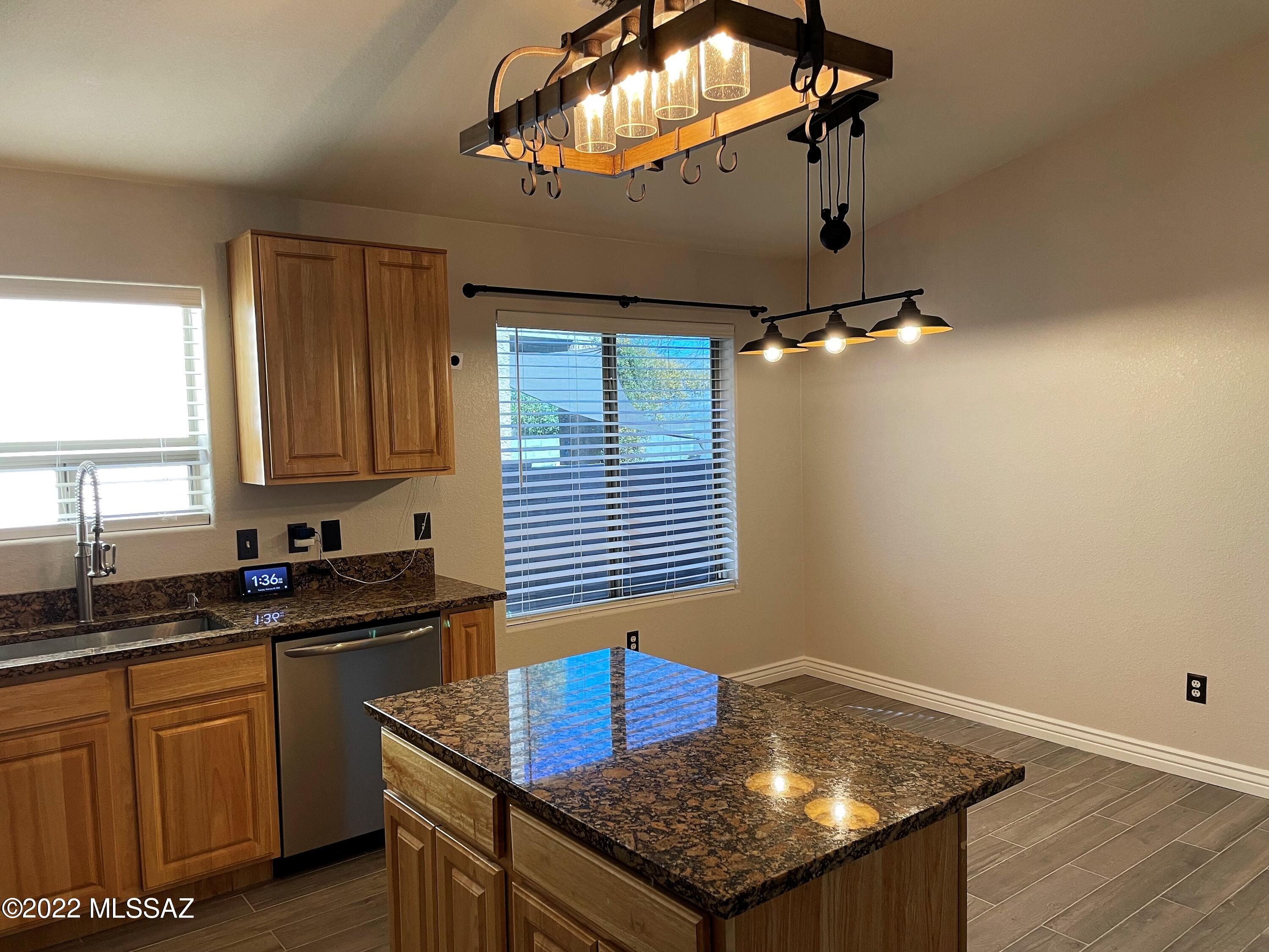 8373 S Egyptian Drive