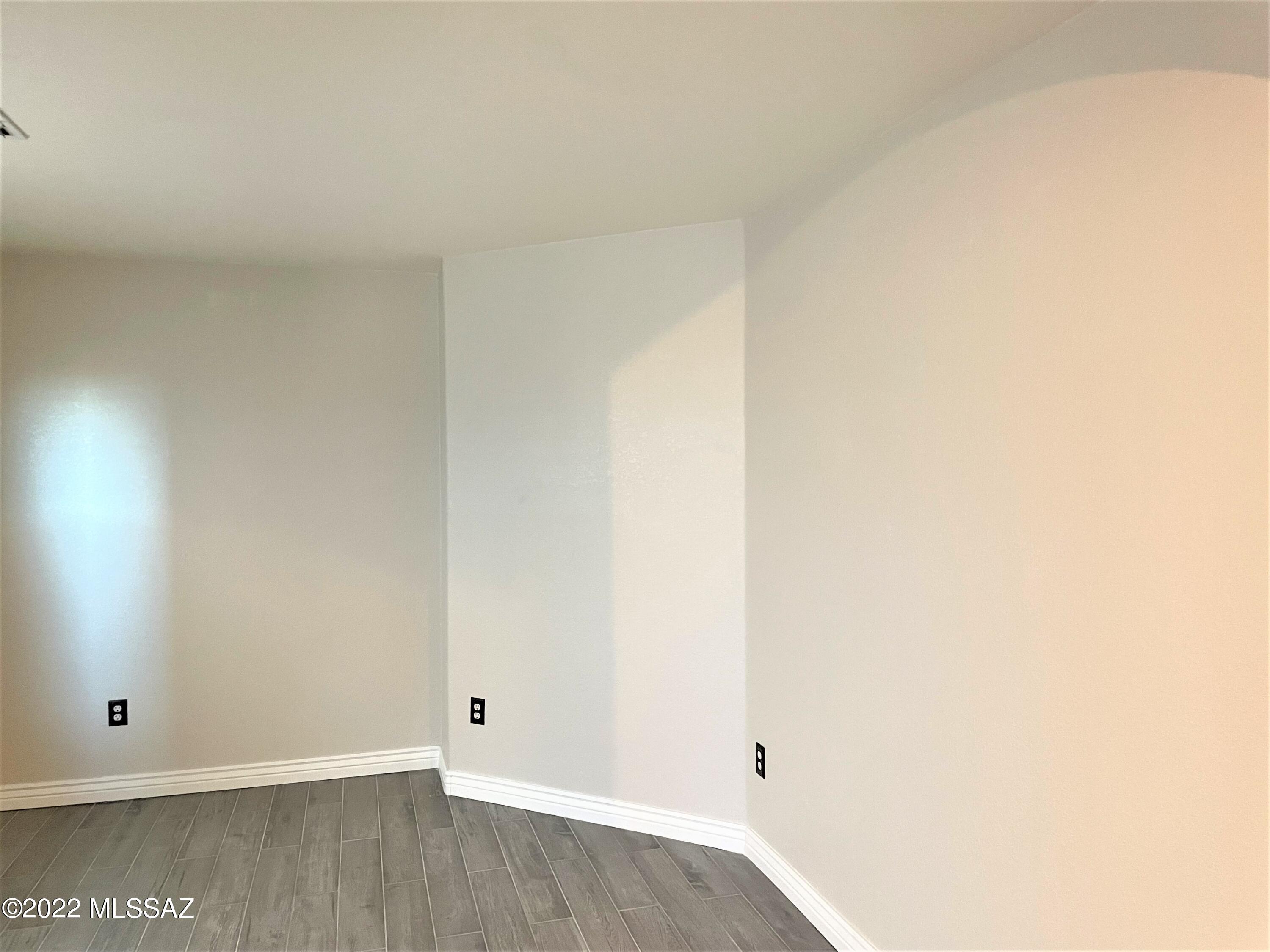 8373 S Egyptian Drive