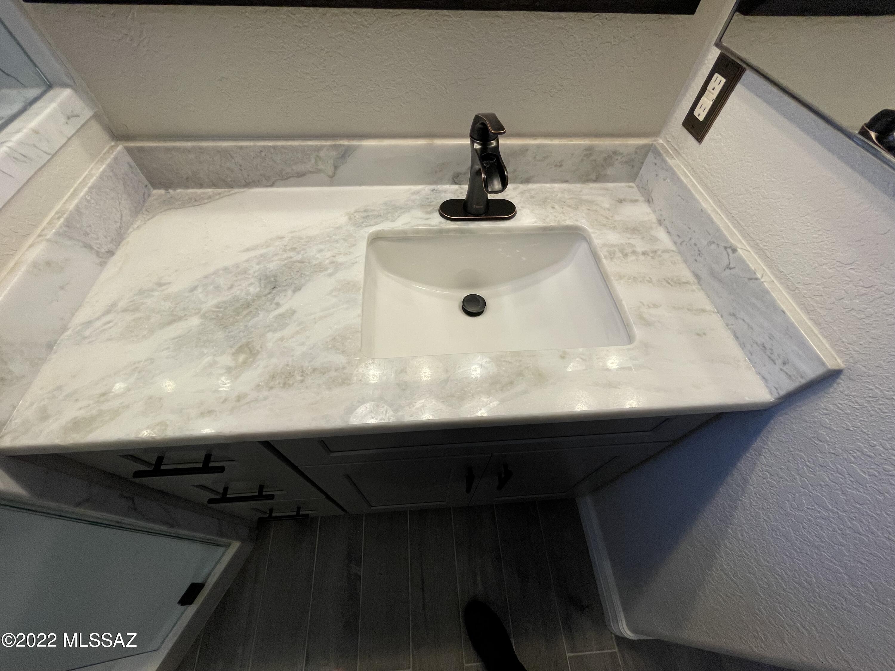 8373 S Egyptian Drive