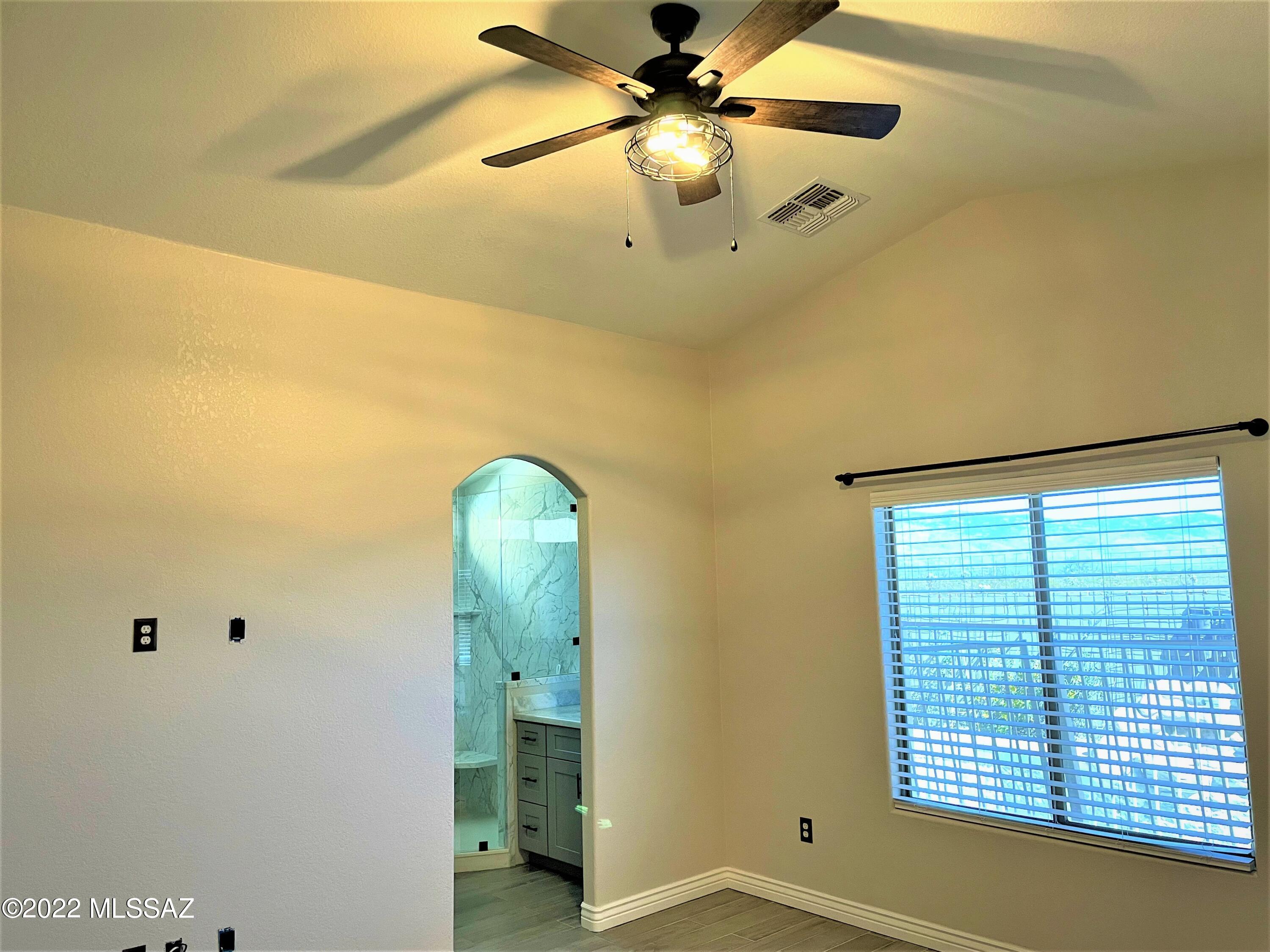 8373 S Egyptian Drive