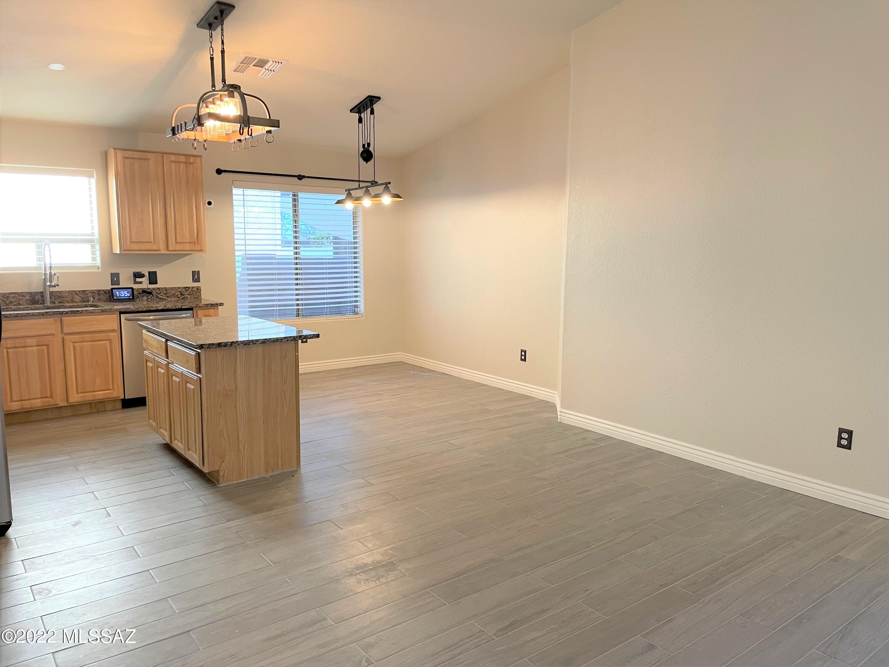 8373 S Egyptian Drive