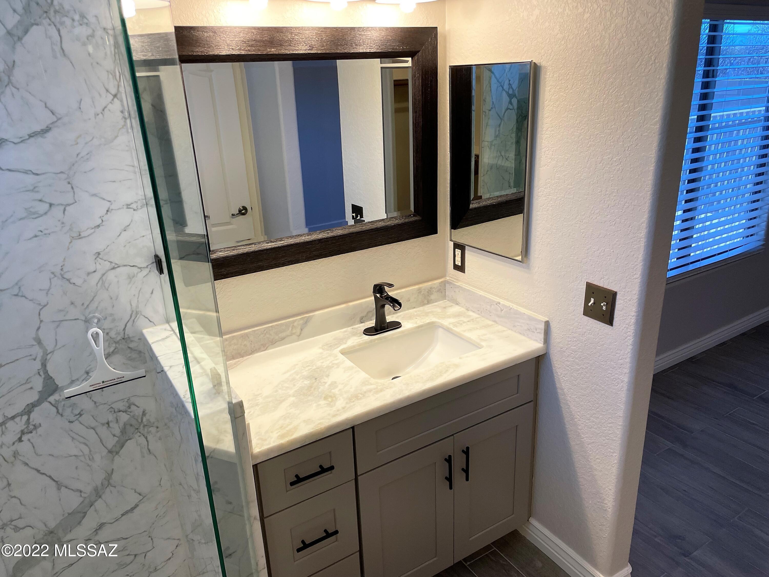 8373 S Egyptian Drive