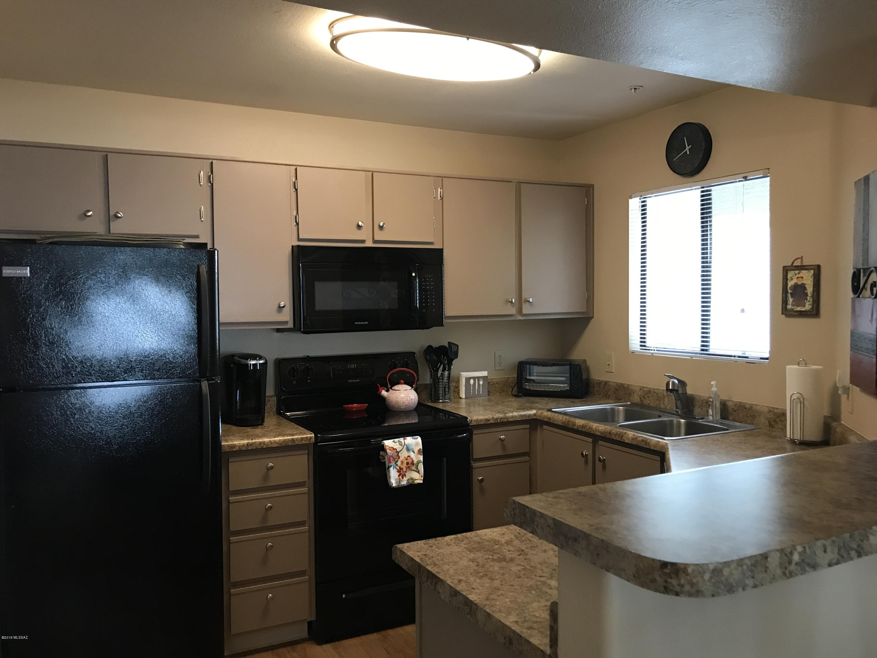 5751 N Kolb Road Unit: 34201