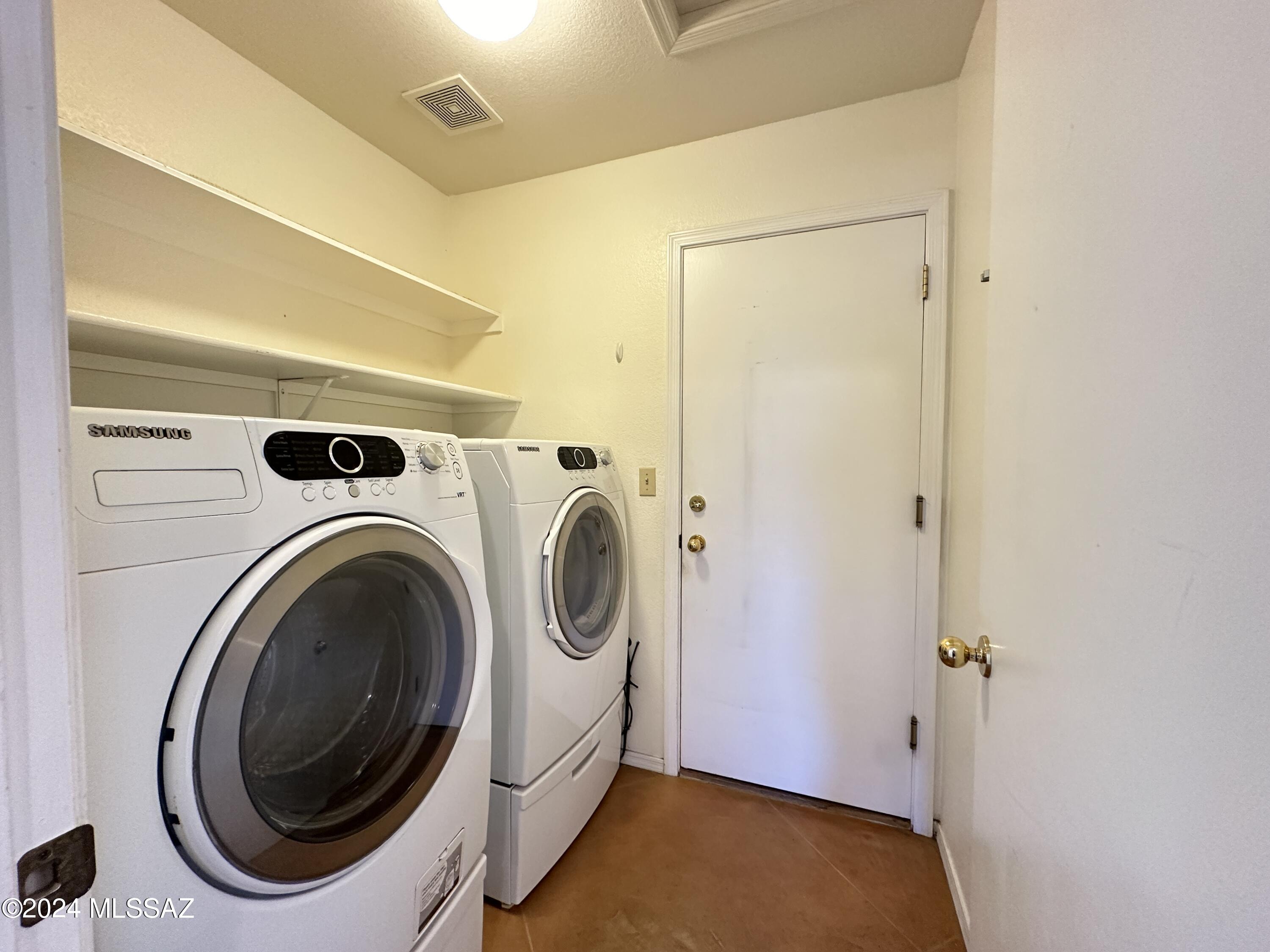 8673 S Desert Dove Drive