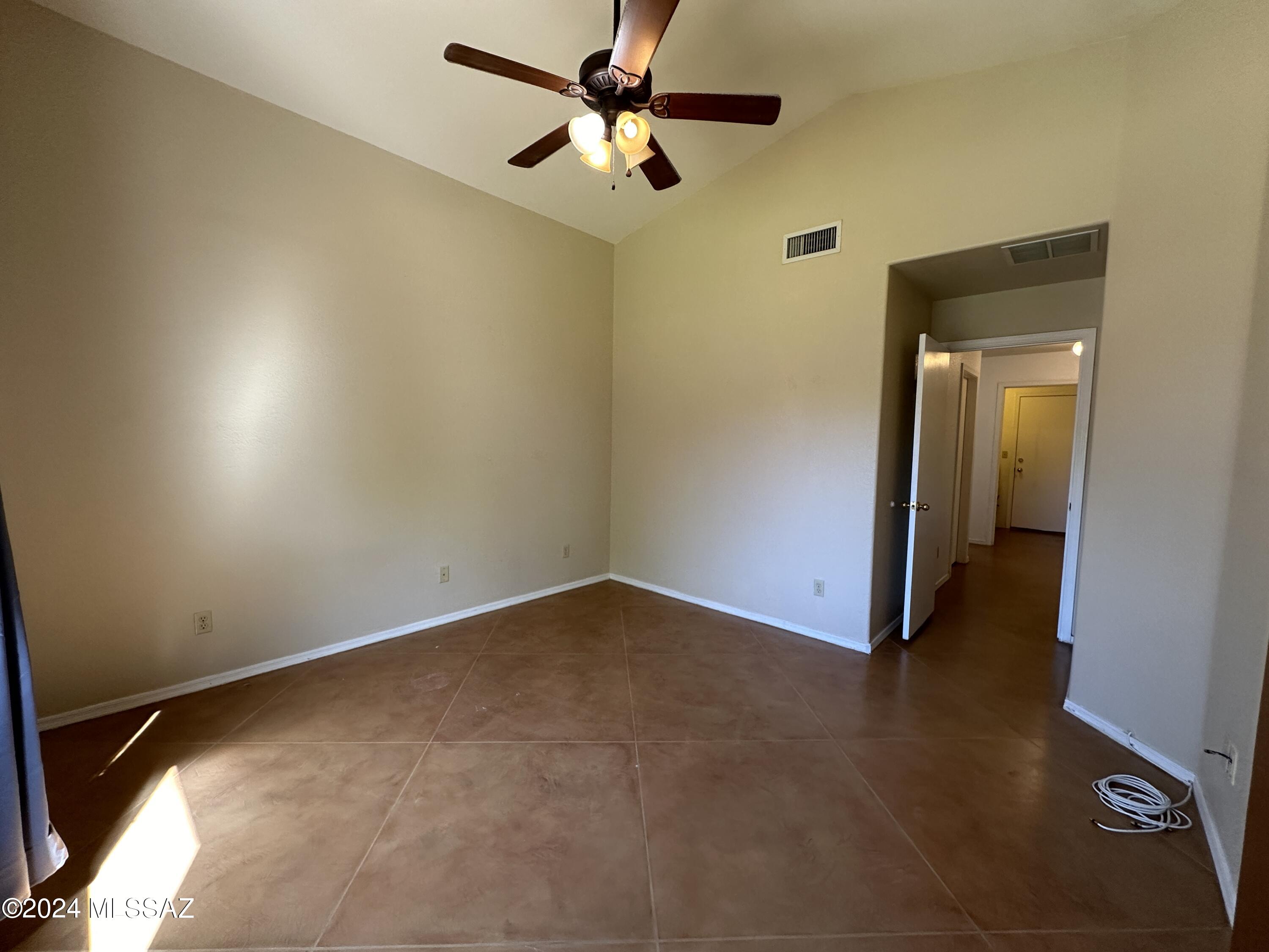 8673 S Desert Dove Drive