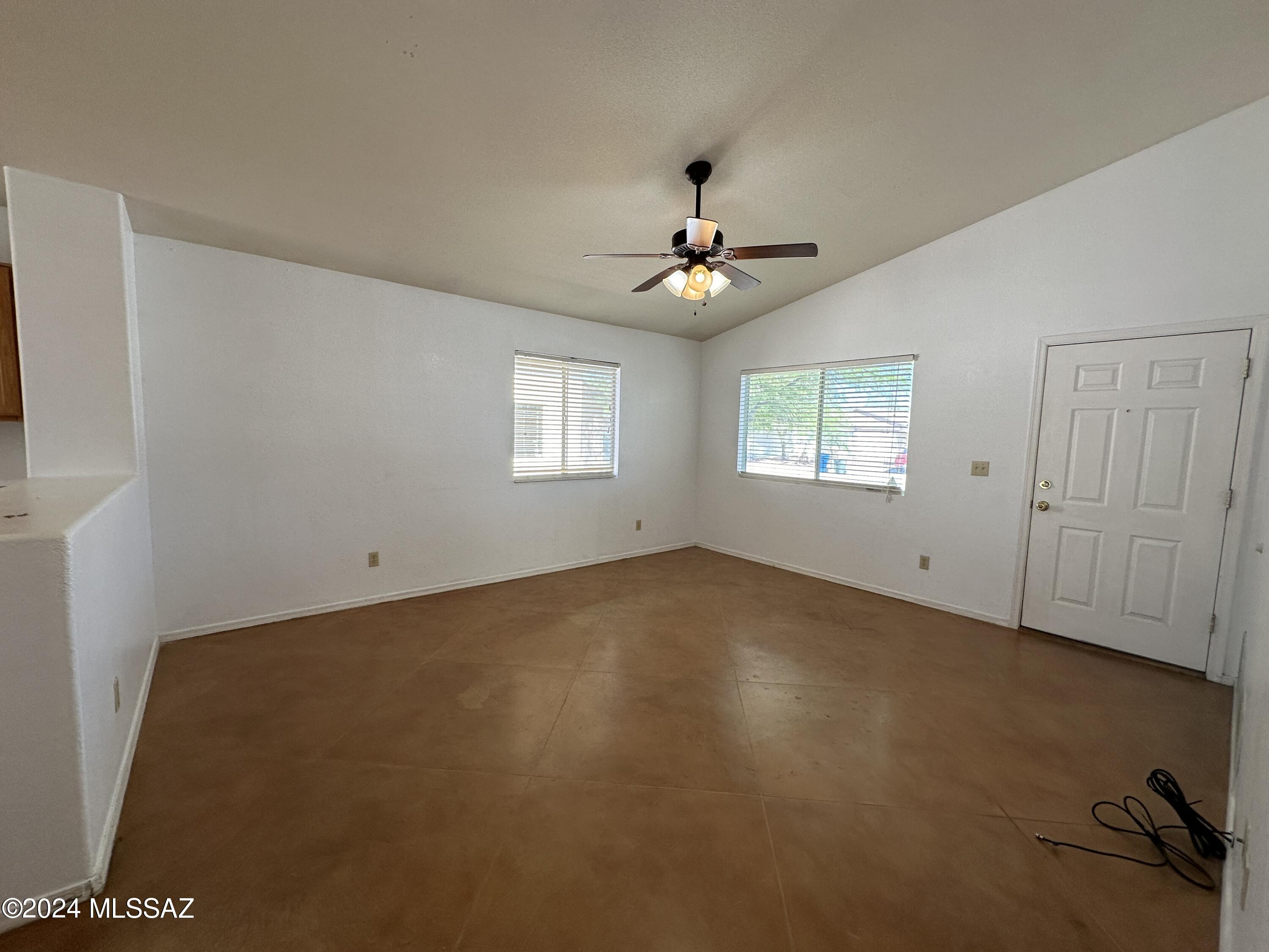 8673 S Desert Dove Drive