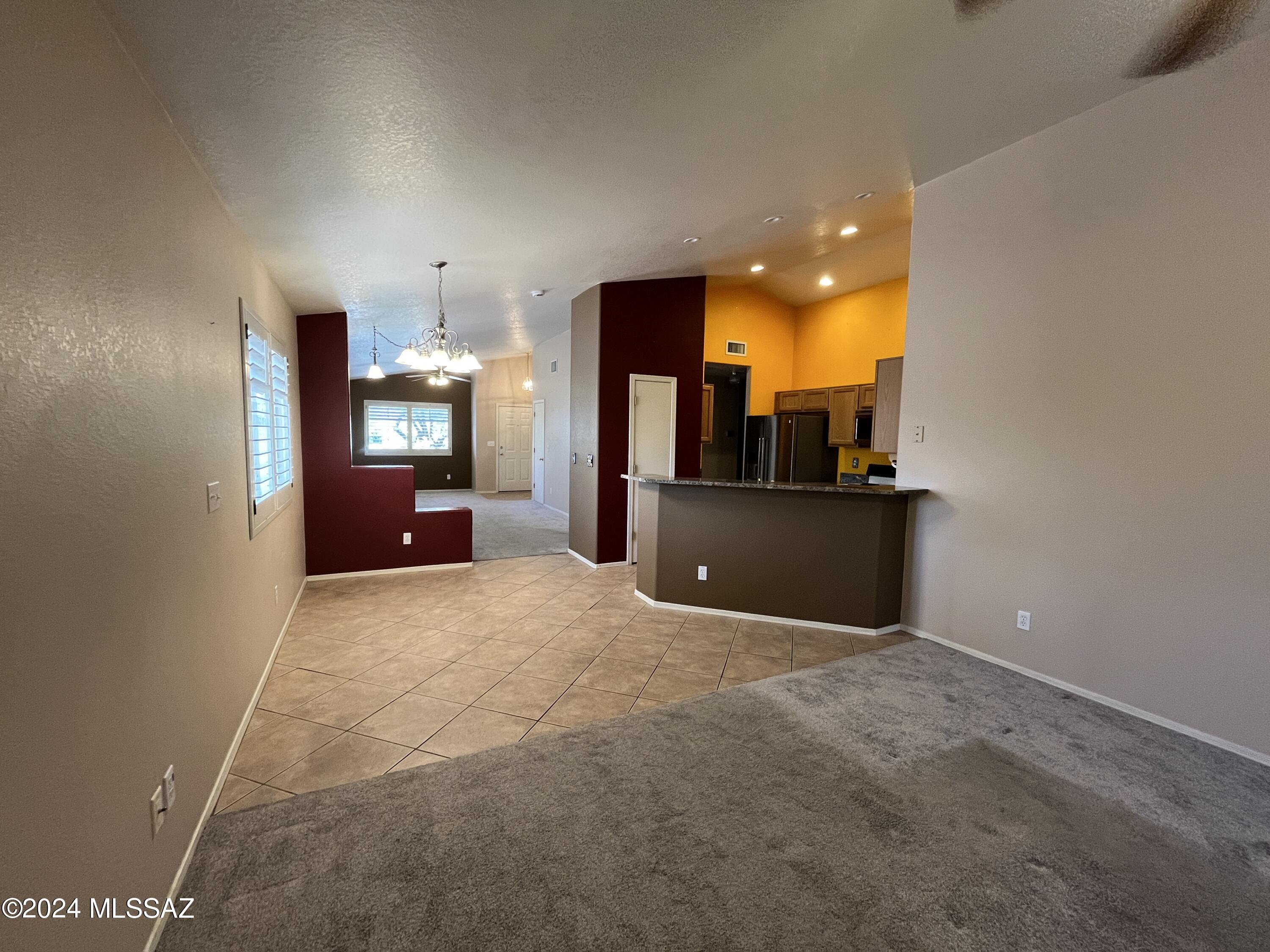 3449 N Avenida Albor