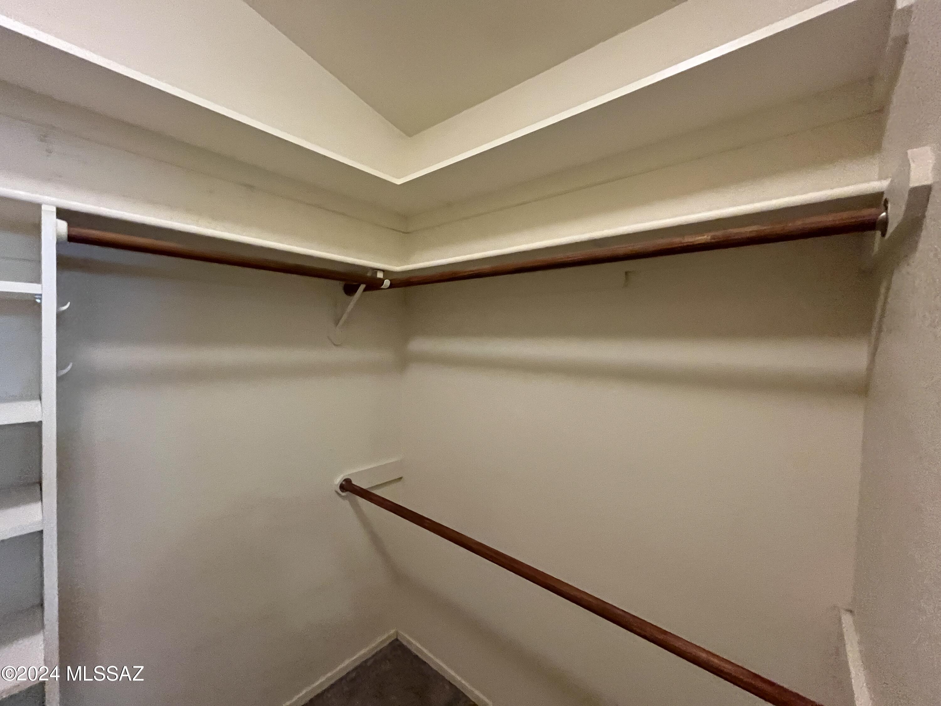 3449 N Avenida Albor