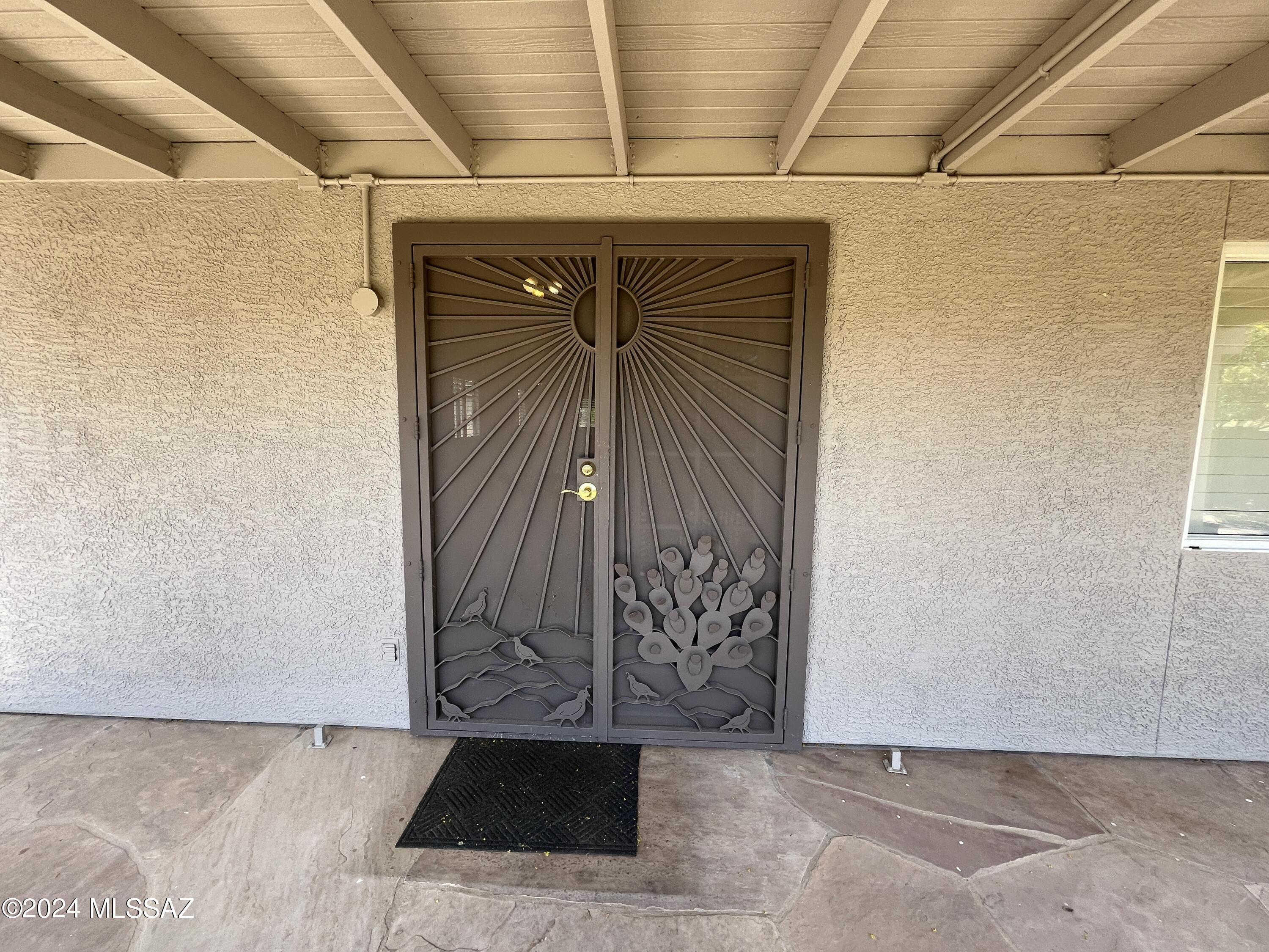 3449 N Avenida Albor