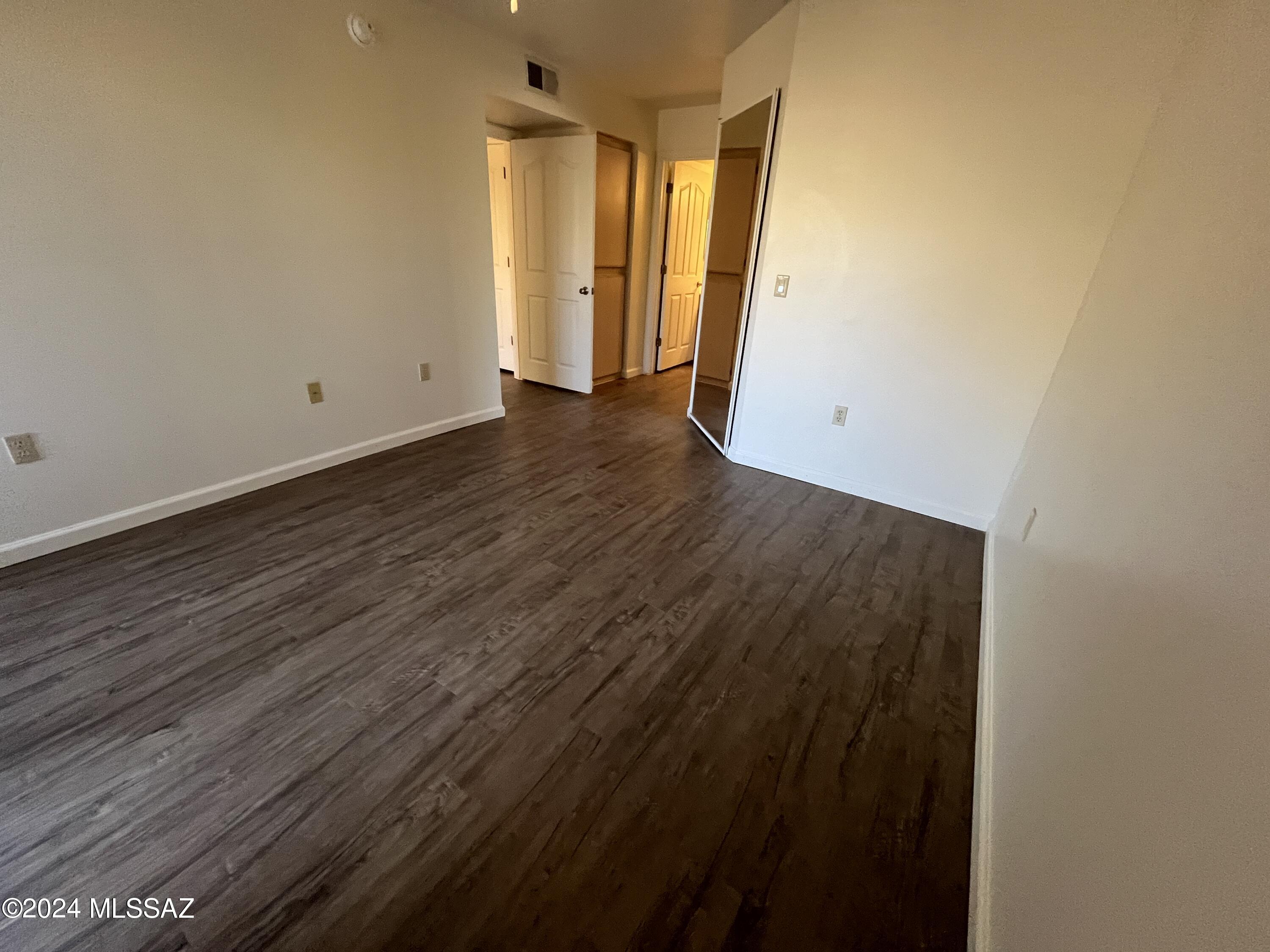 5751 N Kolb Road N Unit: 14102