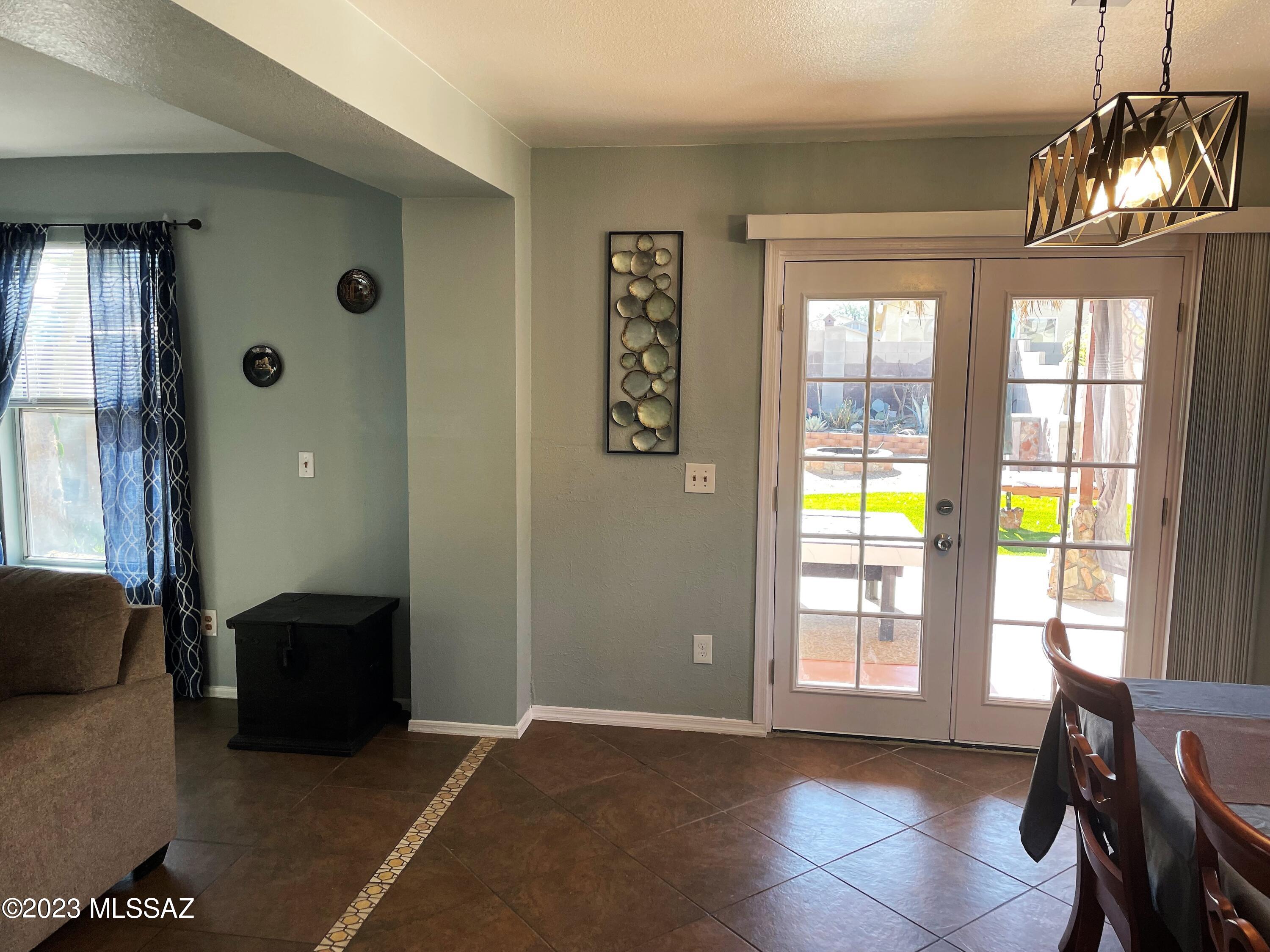 6114 S Earp Wash Lane