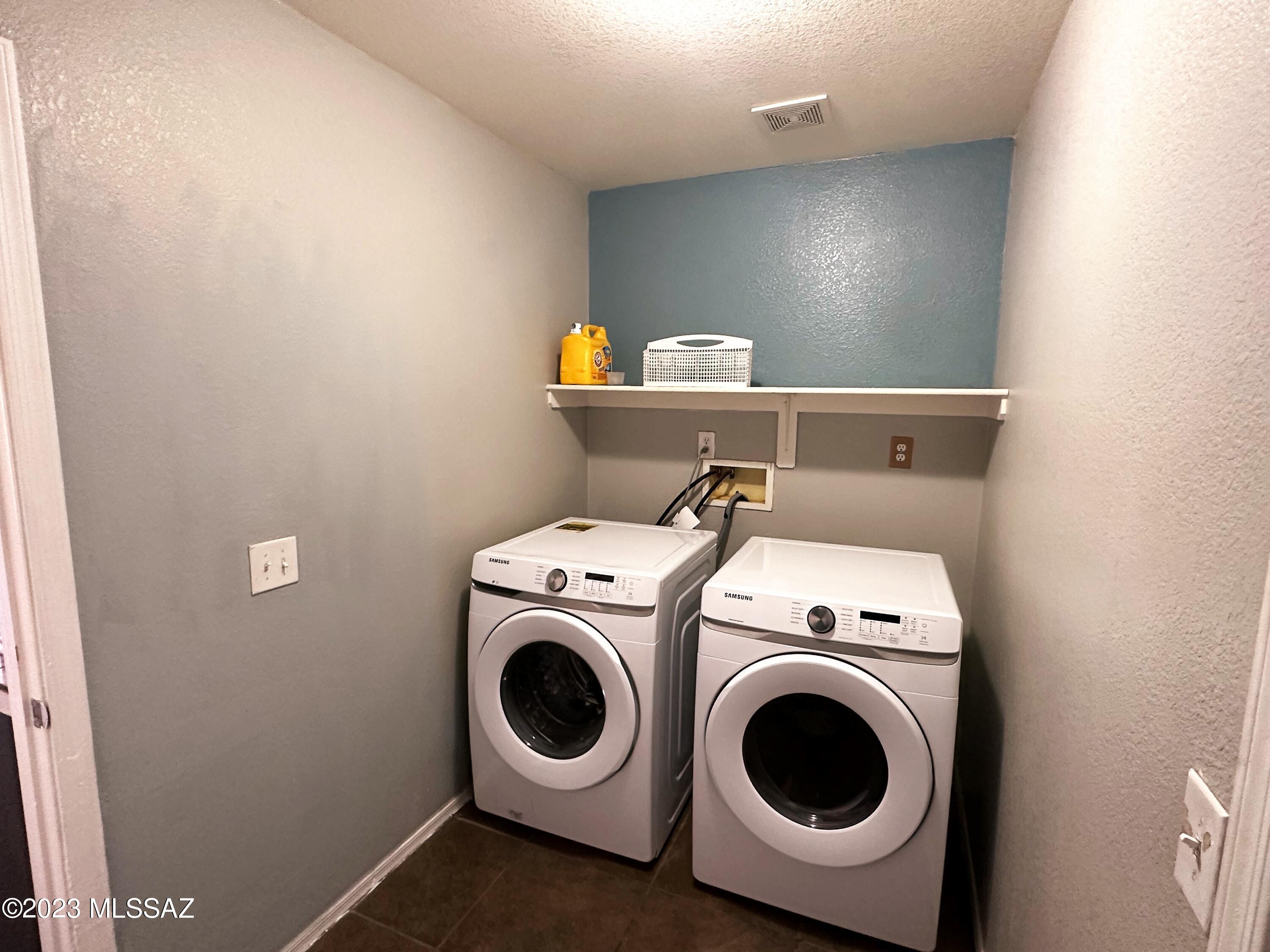 6114 S Earp Wash Lane