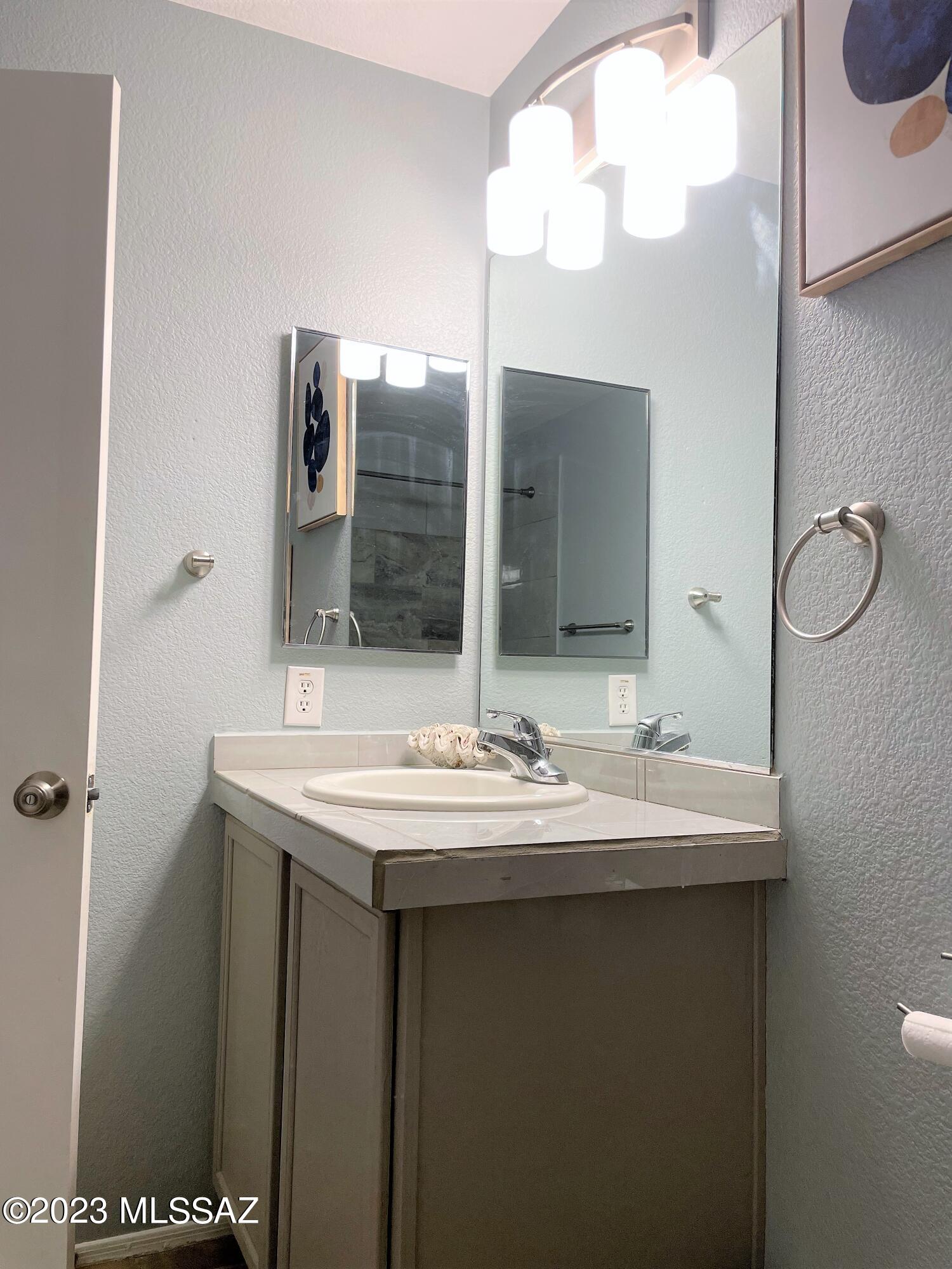 6114 S Earp Wash Lane