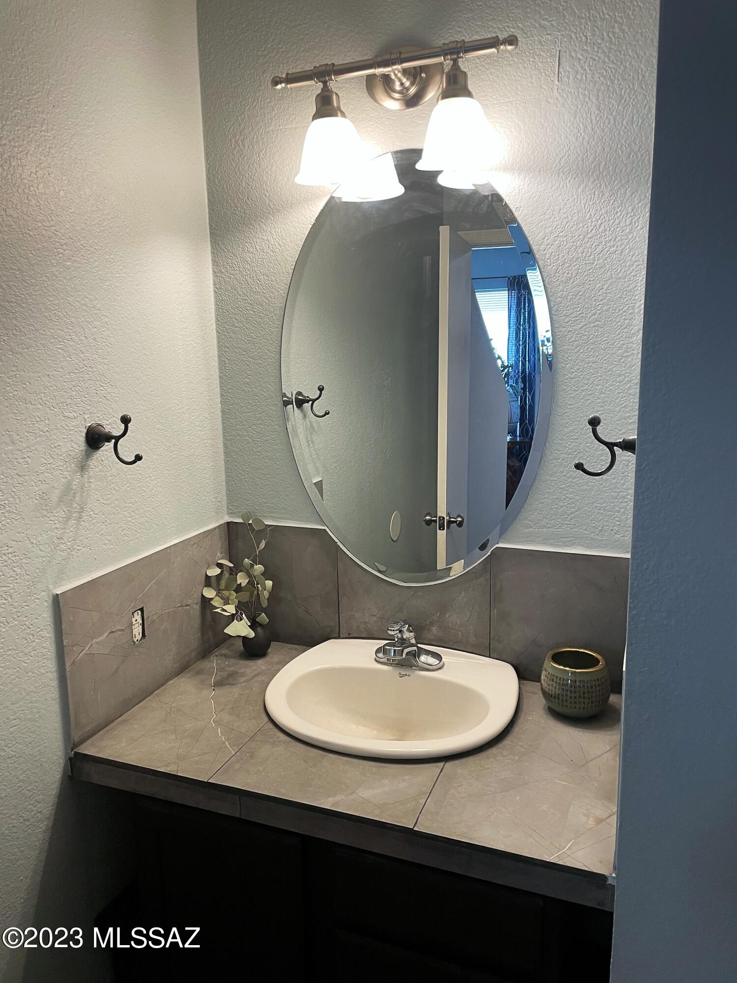 6114 S Earp Wash Lane