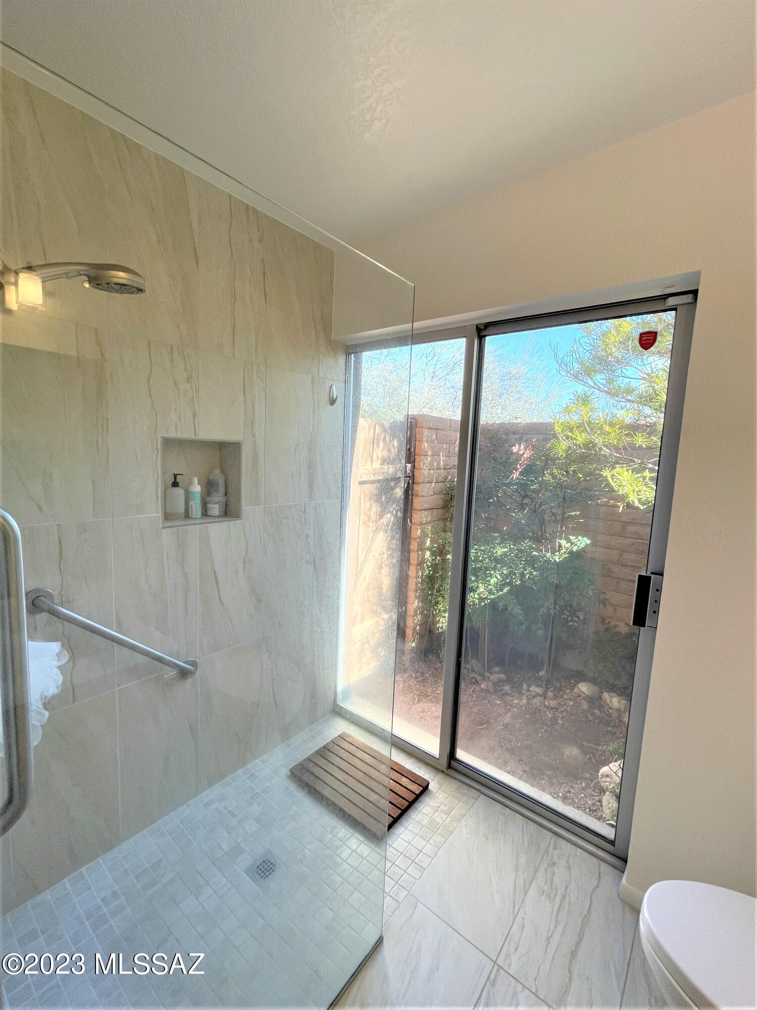 3441 N Camino De Piedras