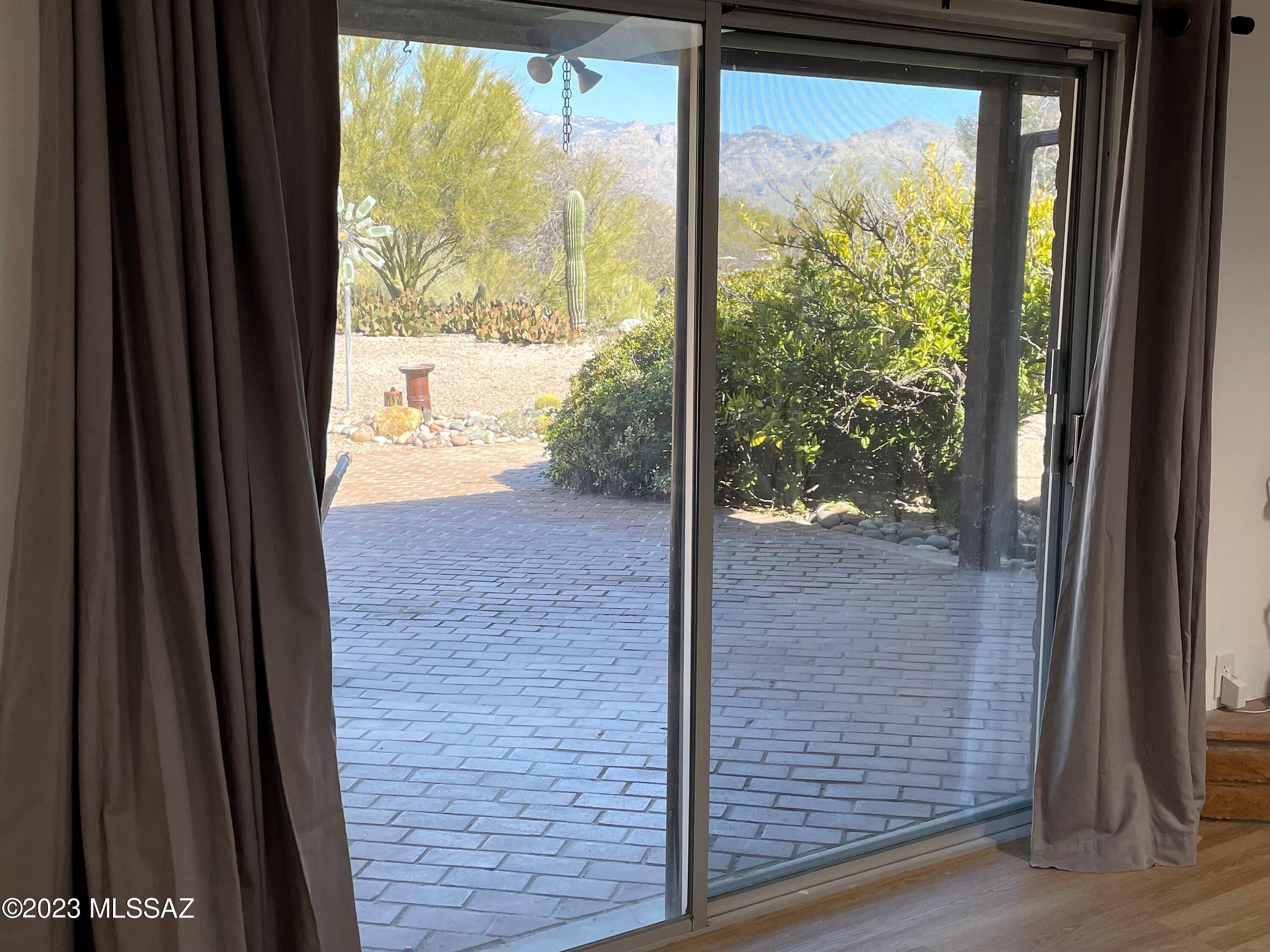 3441 N Camino De Piedras