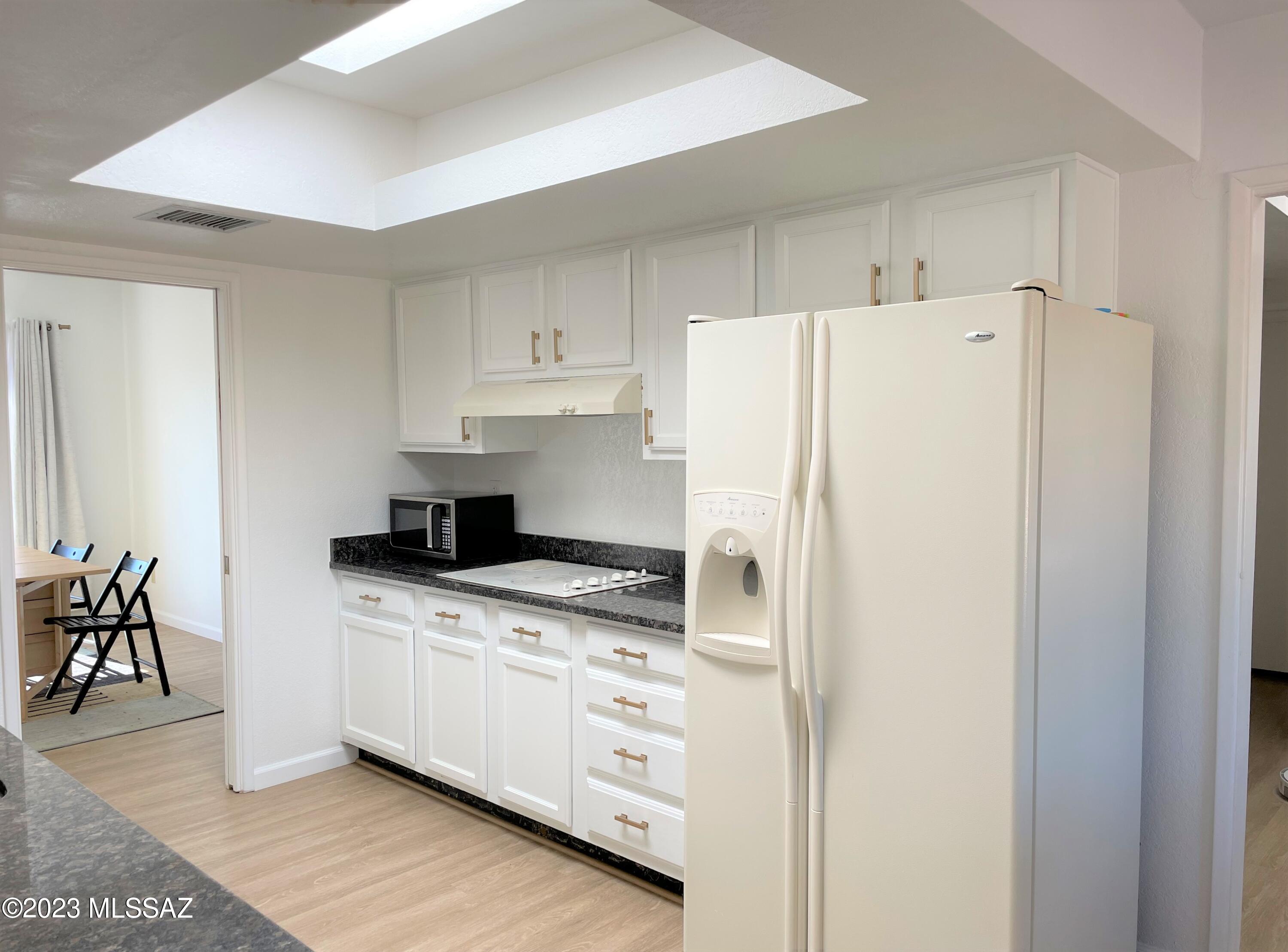 3441 N Camino De Piedras