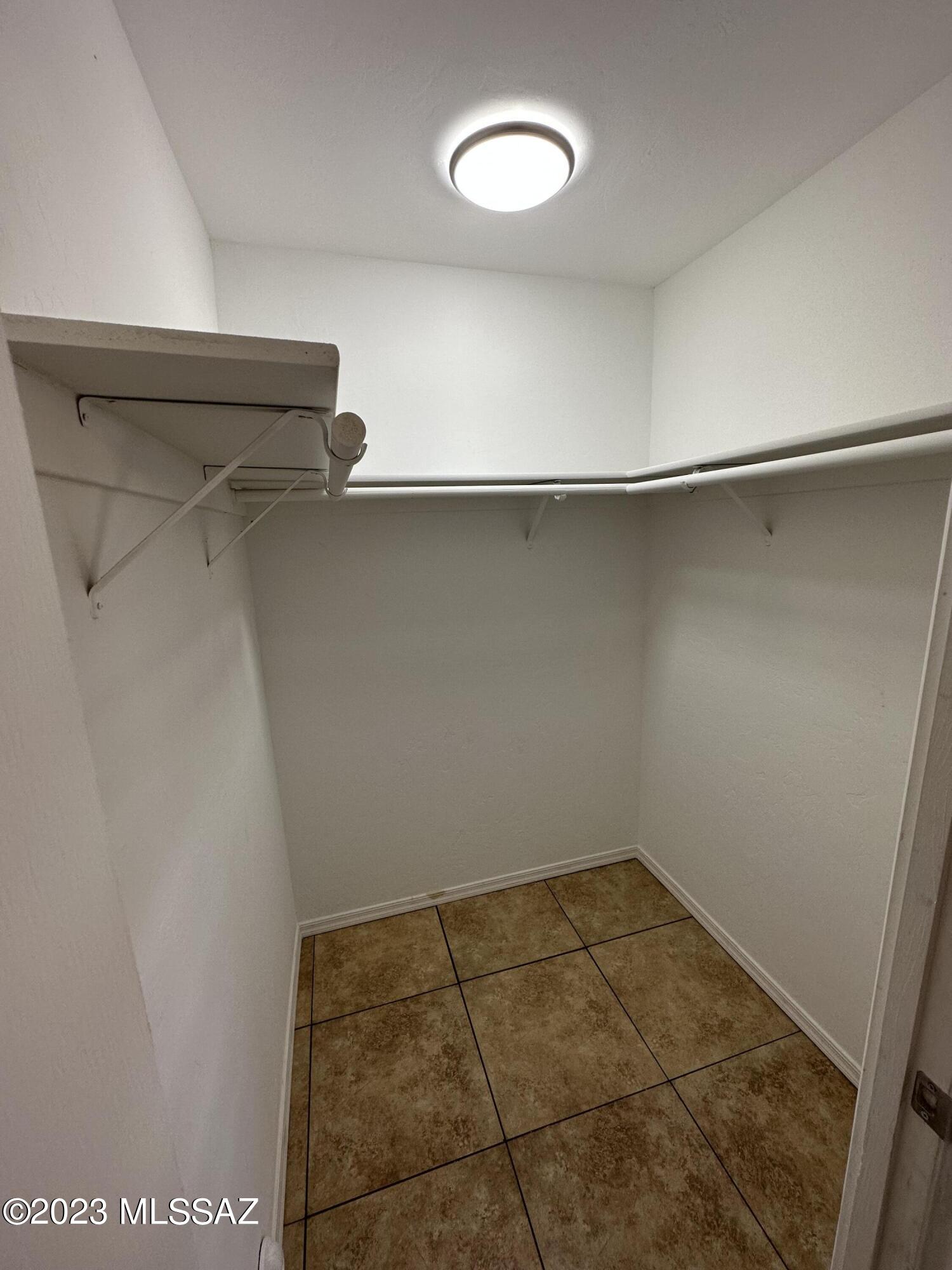 2133 E Vera Cruz Vista