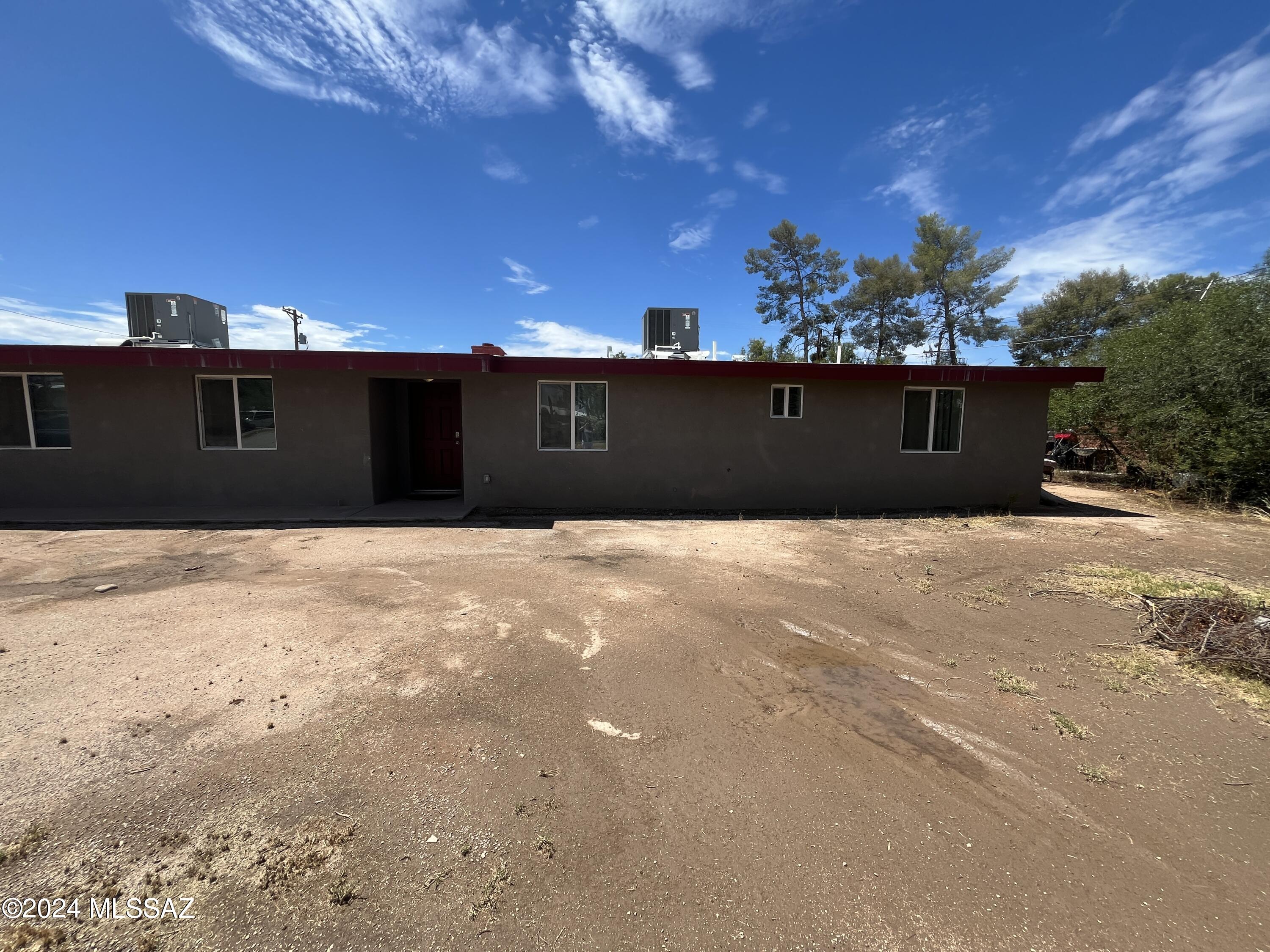 215 W Navajo Road