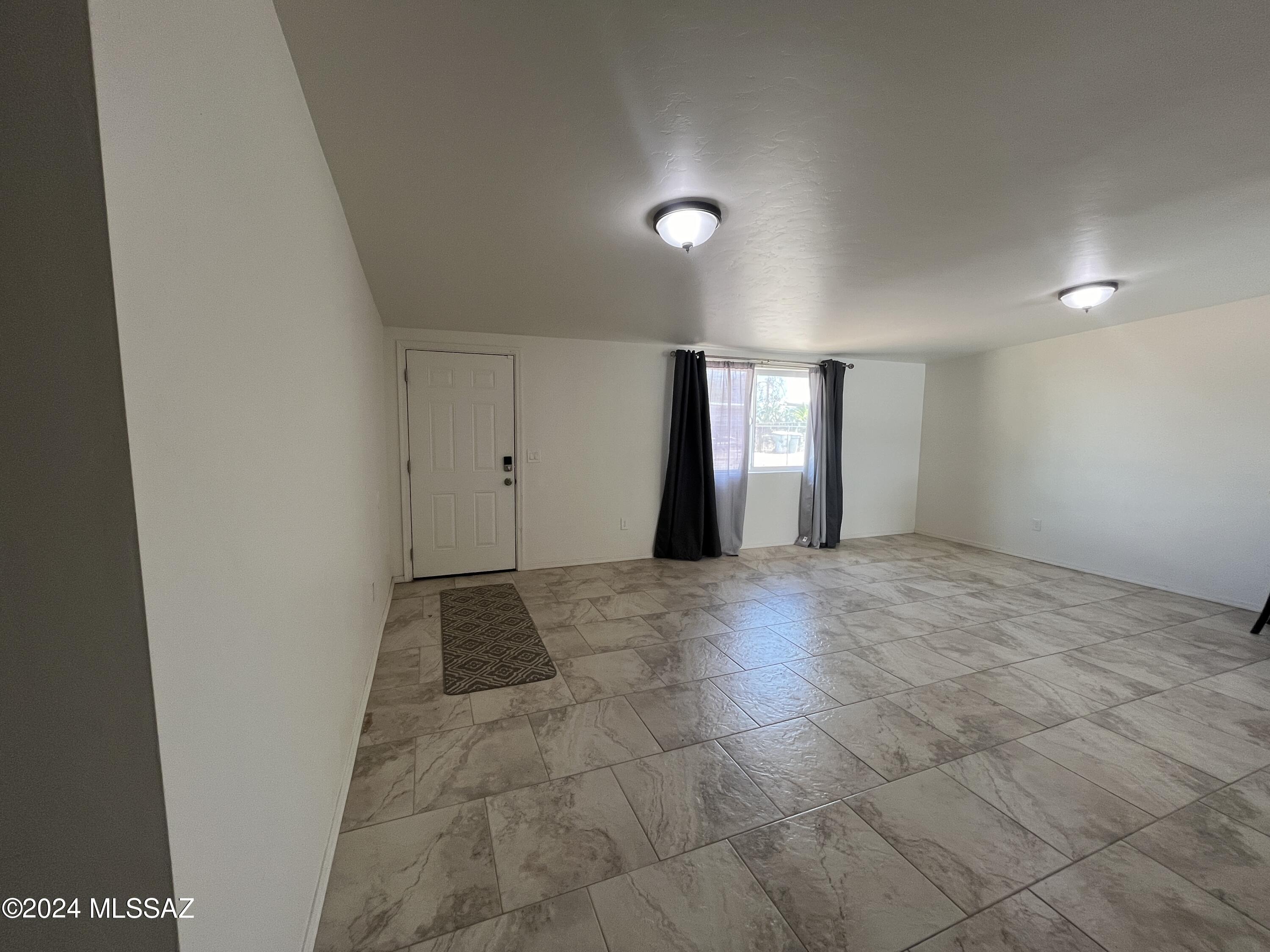 215 W Navajo Road Unit: Unit A