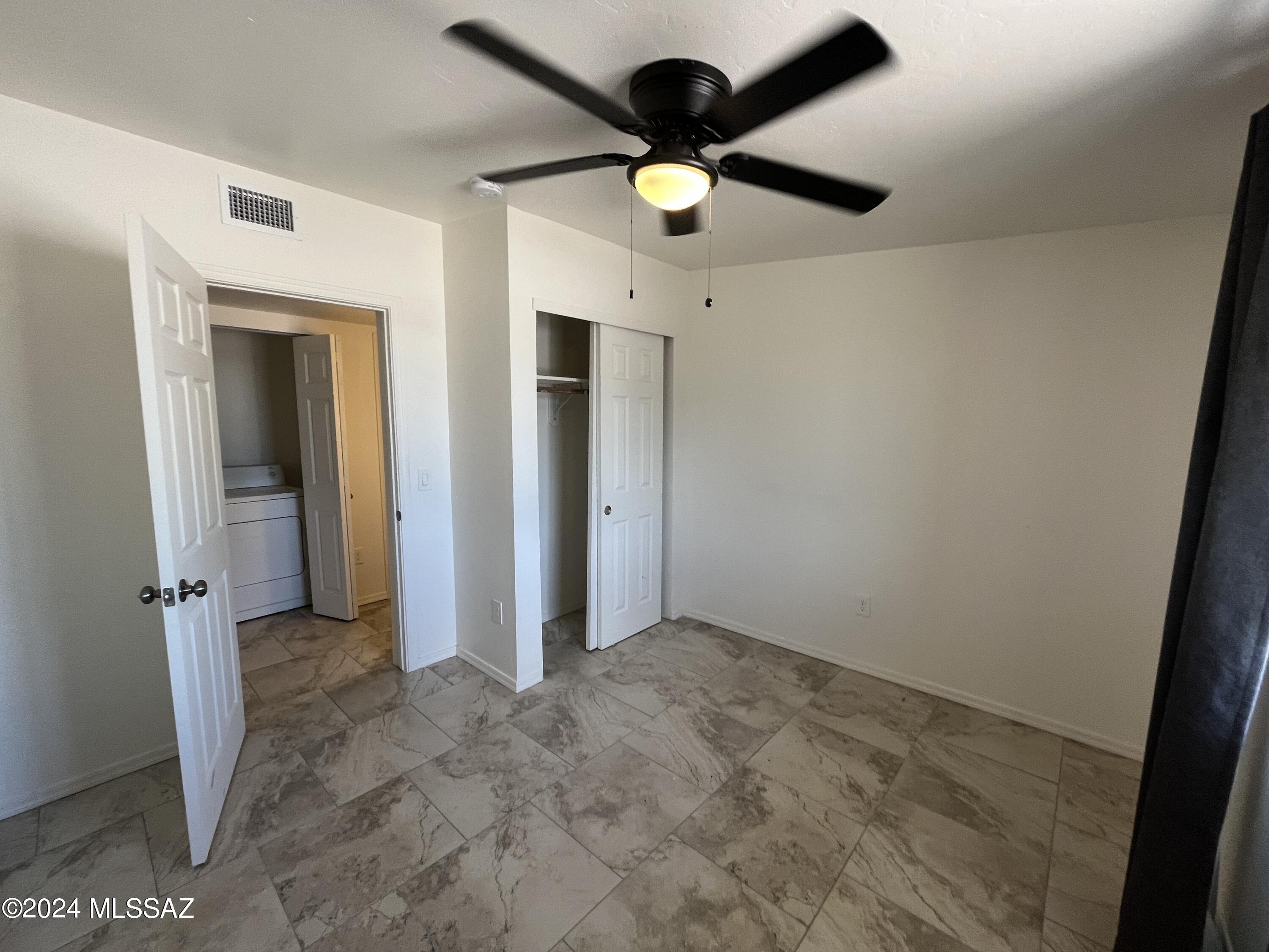 215 W Navajo Road Unit: Unit A