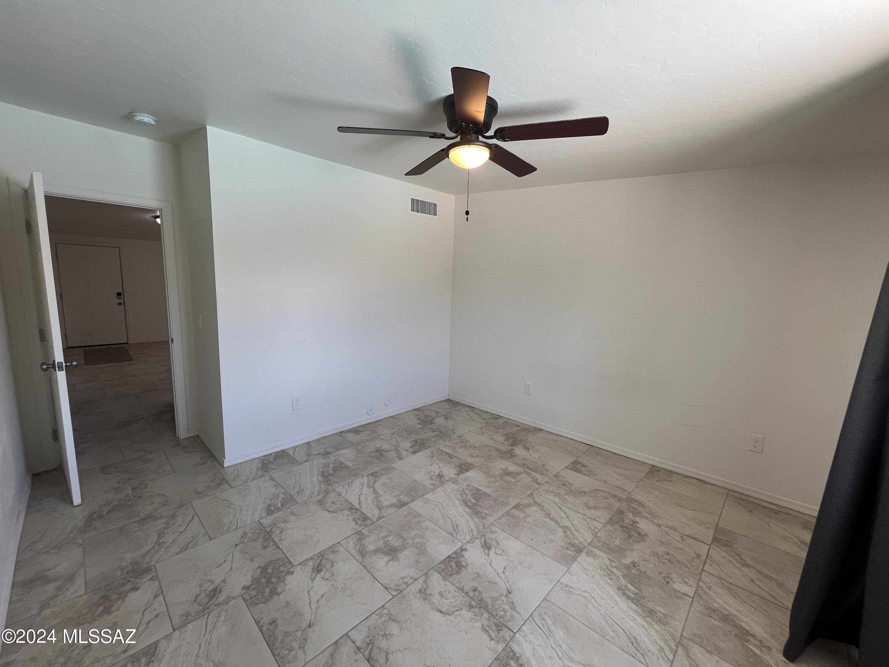 215 W Navajo Road Unit: Unit A