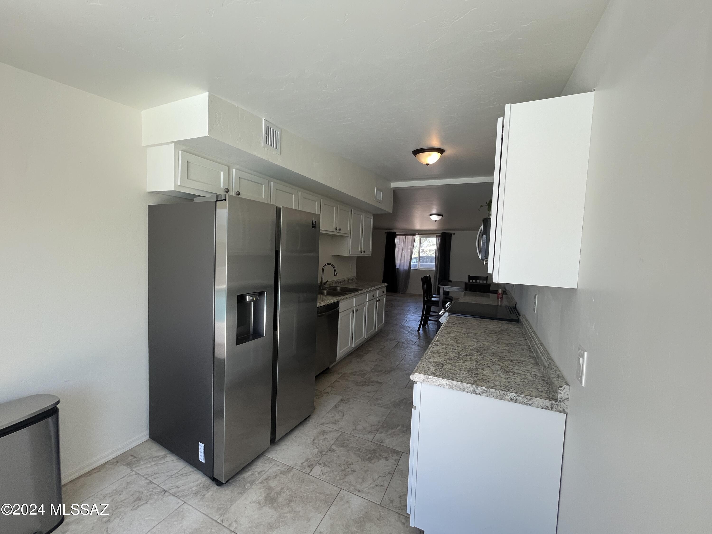 215 W Navajo Road Unit: Unit A
