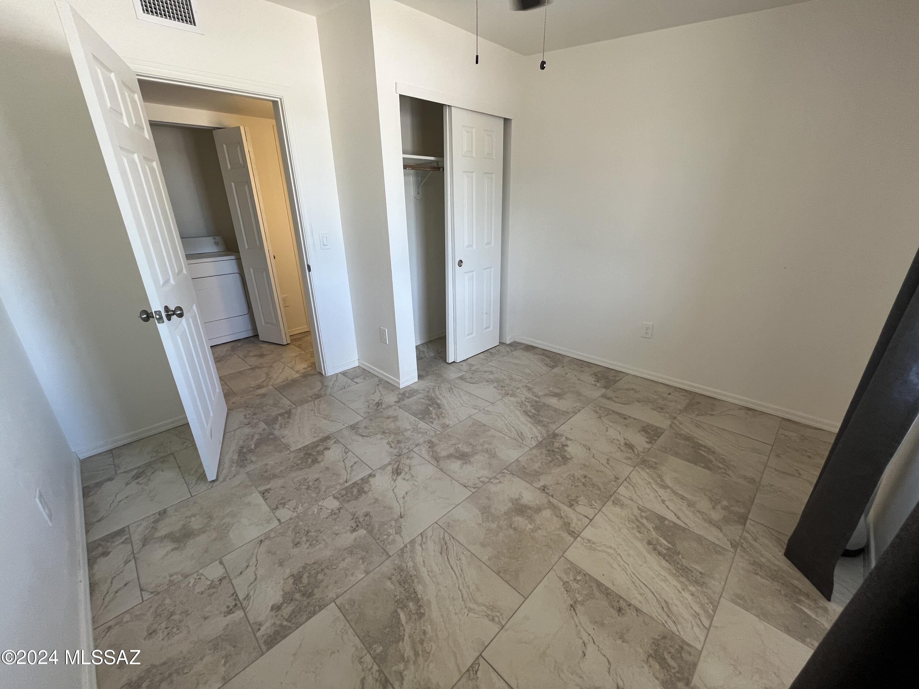 215 W Navajo Road Unit: Unit A