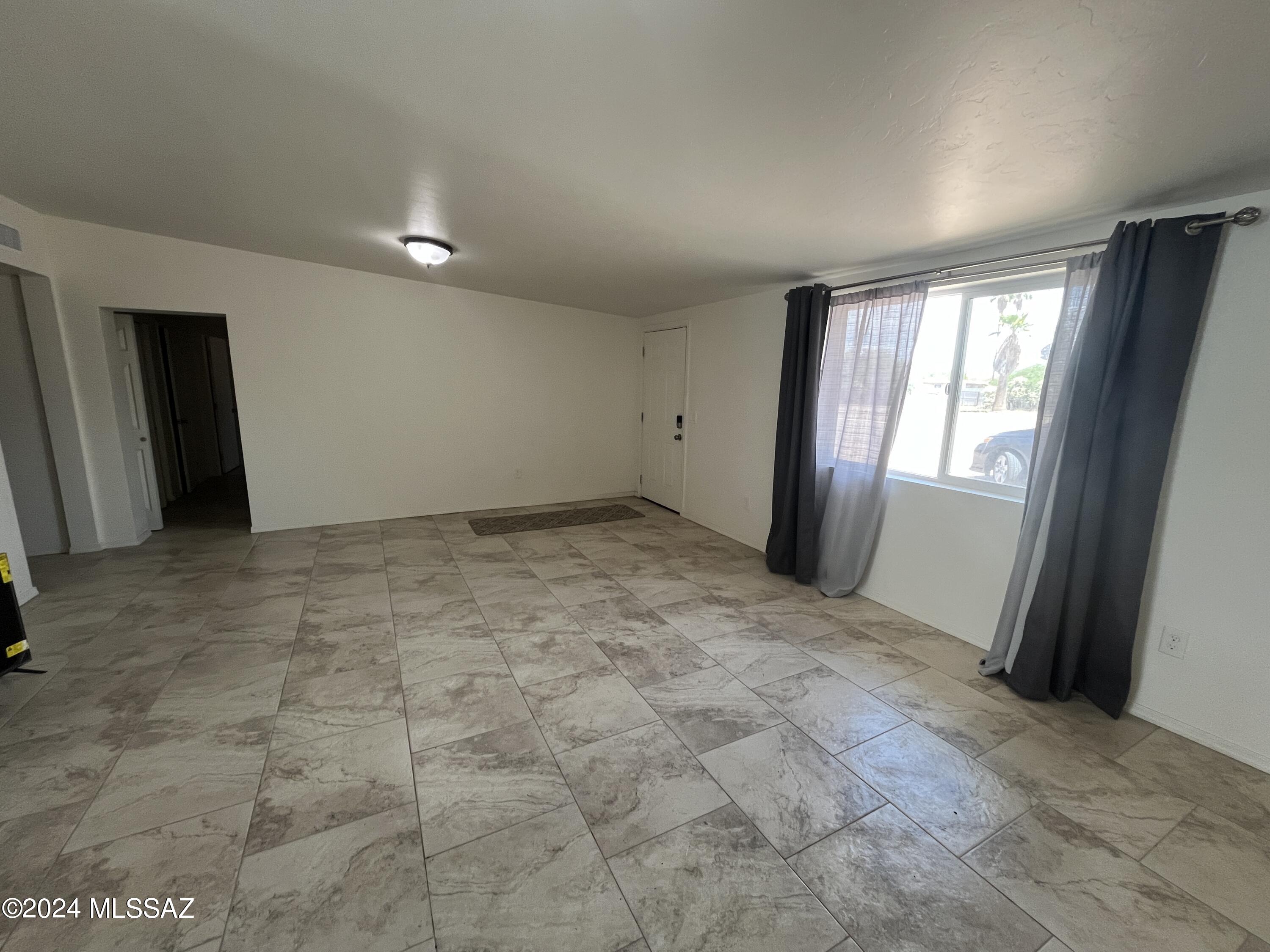 215 W Navajo Road Unit: Unit A