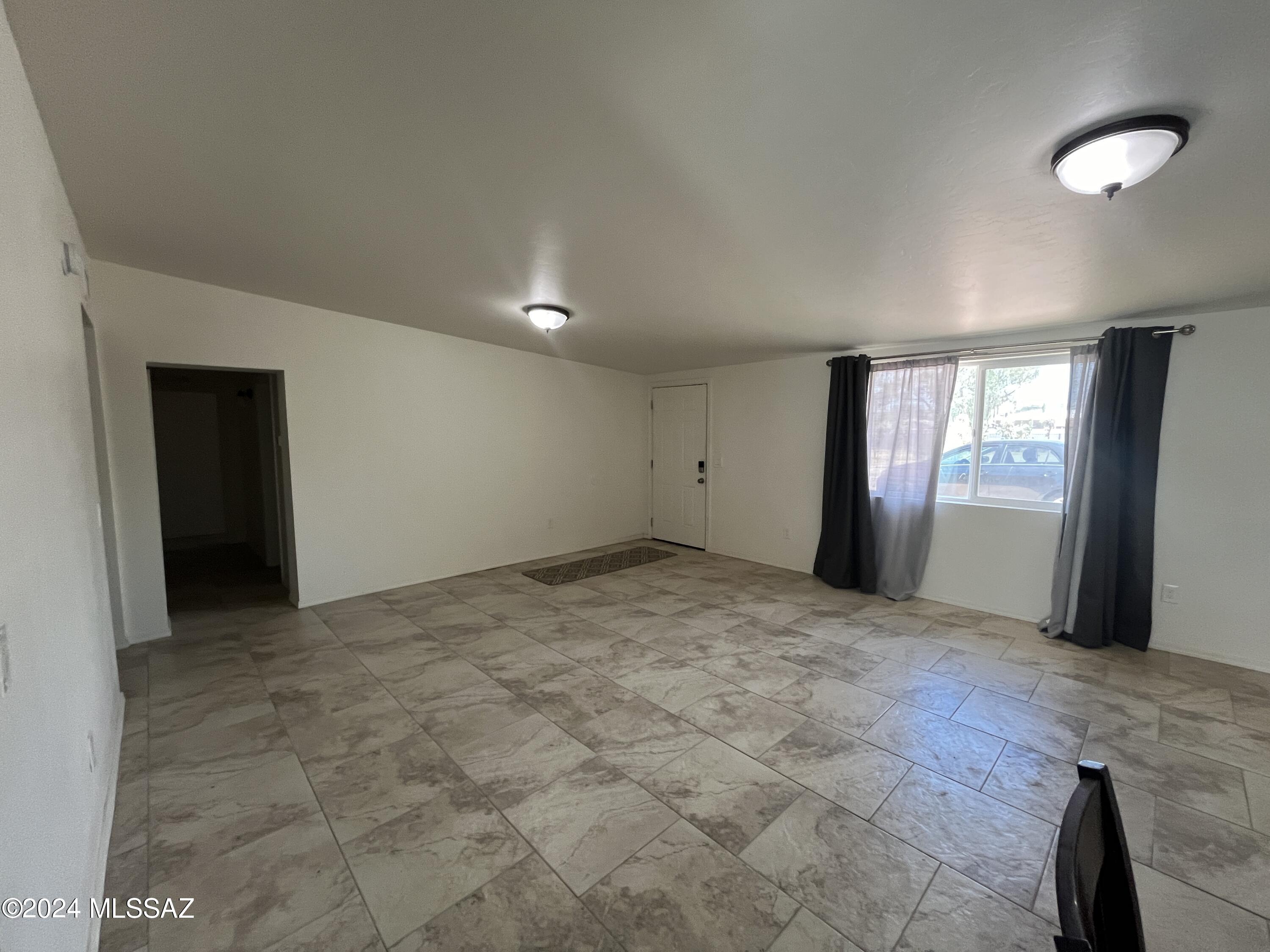 215 W Navajo Road Unit: Unit A